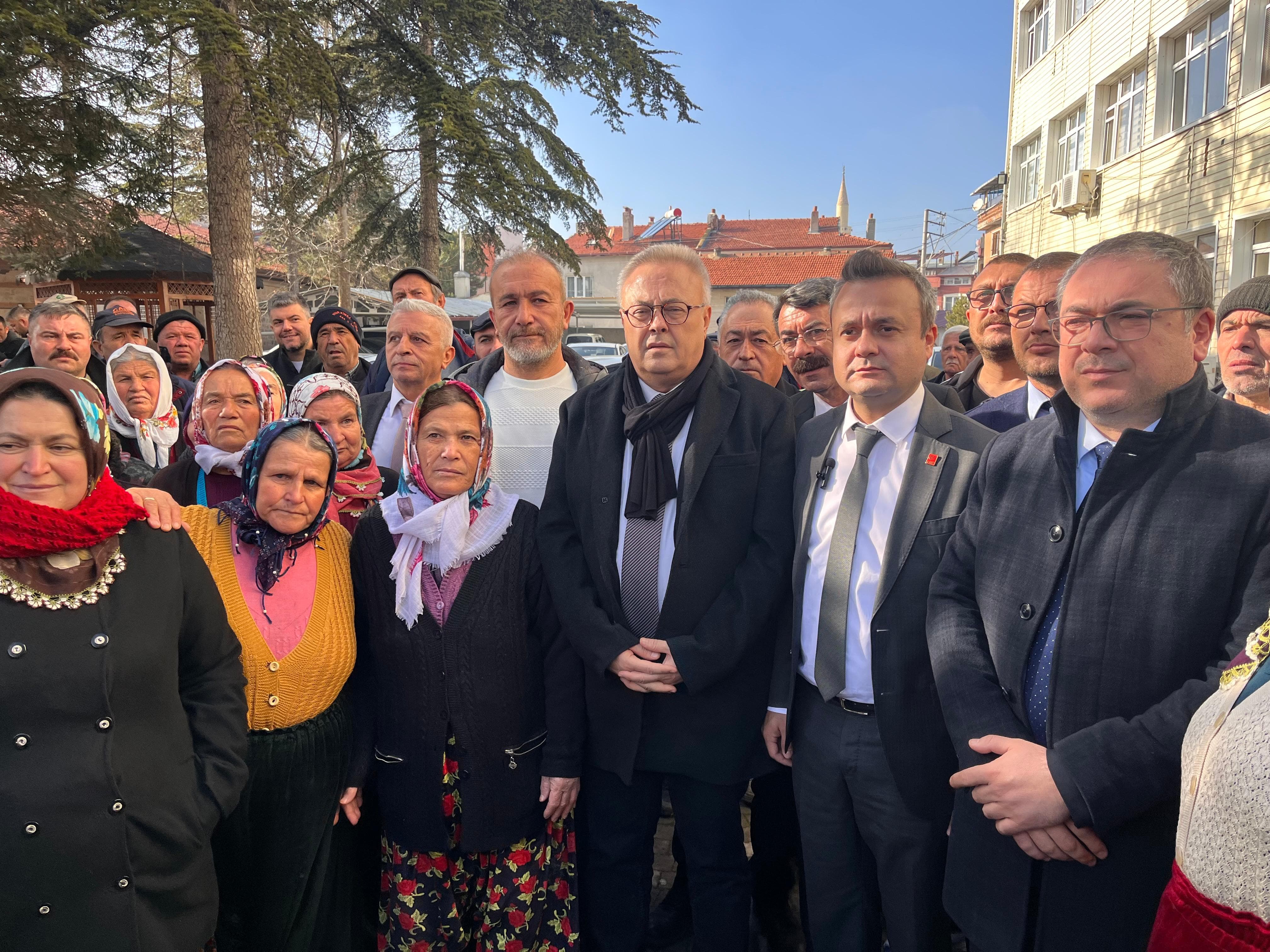 CHP heyeti, Kayabelen Köyü’nde! Köy Halkının Su Sorununa Çözüm Arayışı Devam Ediyor