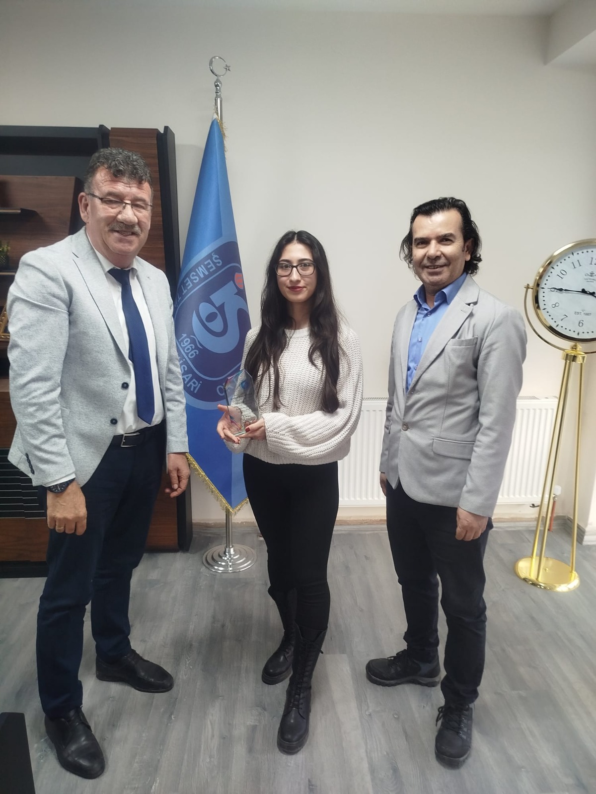 “Bir Sınıf da Sen Donat” Projesi Hayırseverlerin Destekleriyle Başarıya Ulaştı