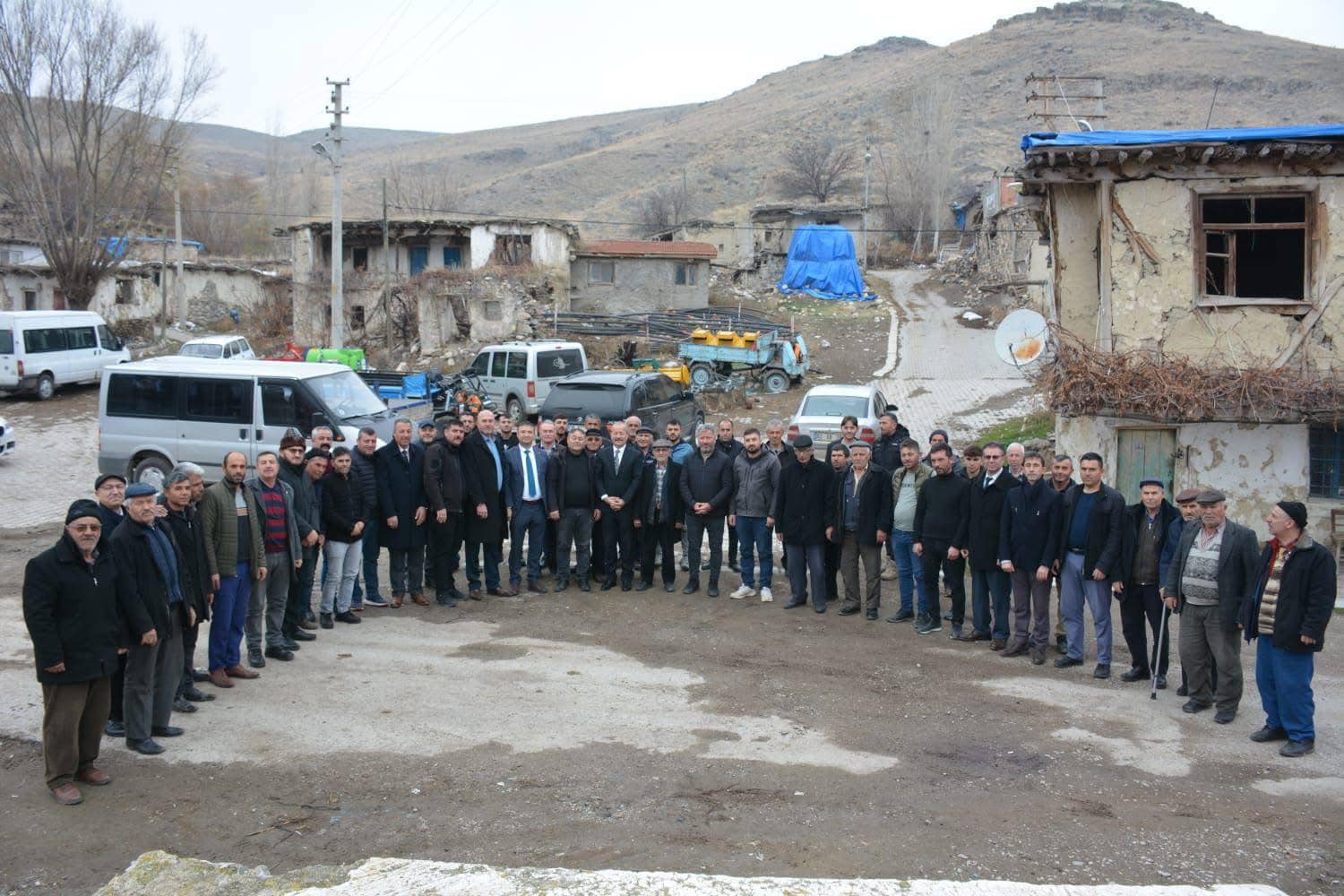 Milletvekili Taytak, Paşacık Köyü'nün Taşınacağını Müjdeledi
