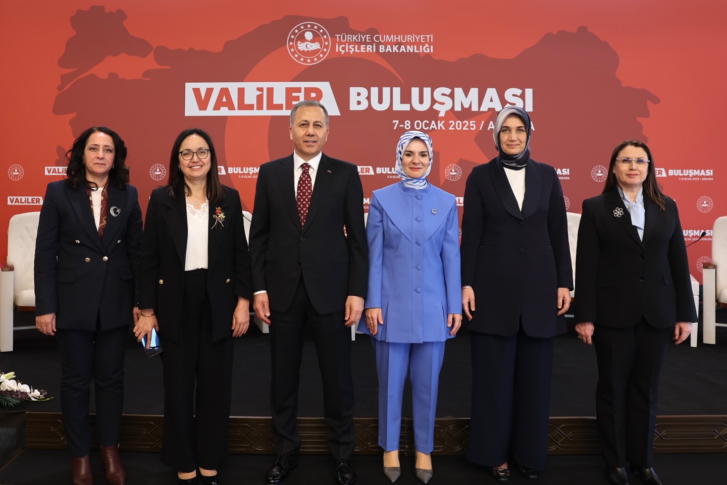Valiler Buluşmasında  Afyonkarahisar Rüzgarı