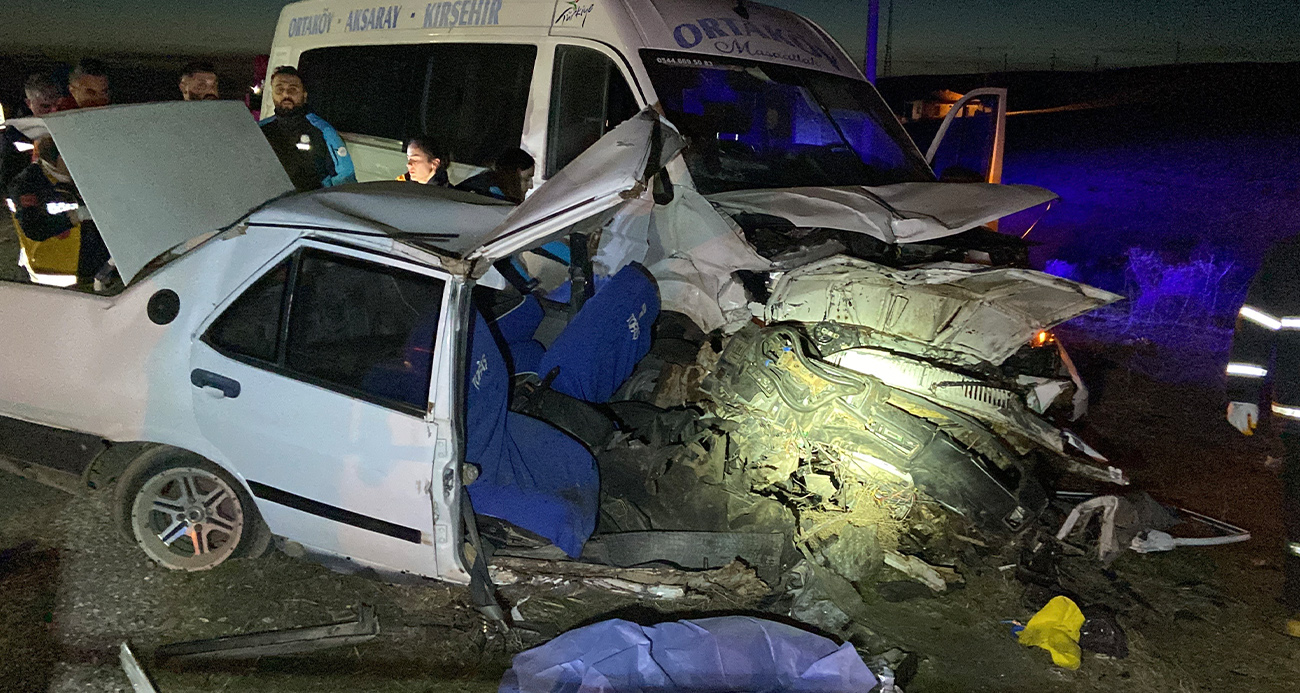 Tofaş Otomobil İkiye Bölündü, Baba ve Kızı Hayatını Kaybetti