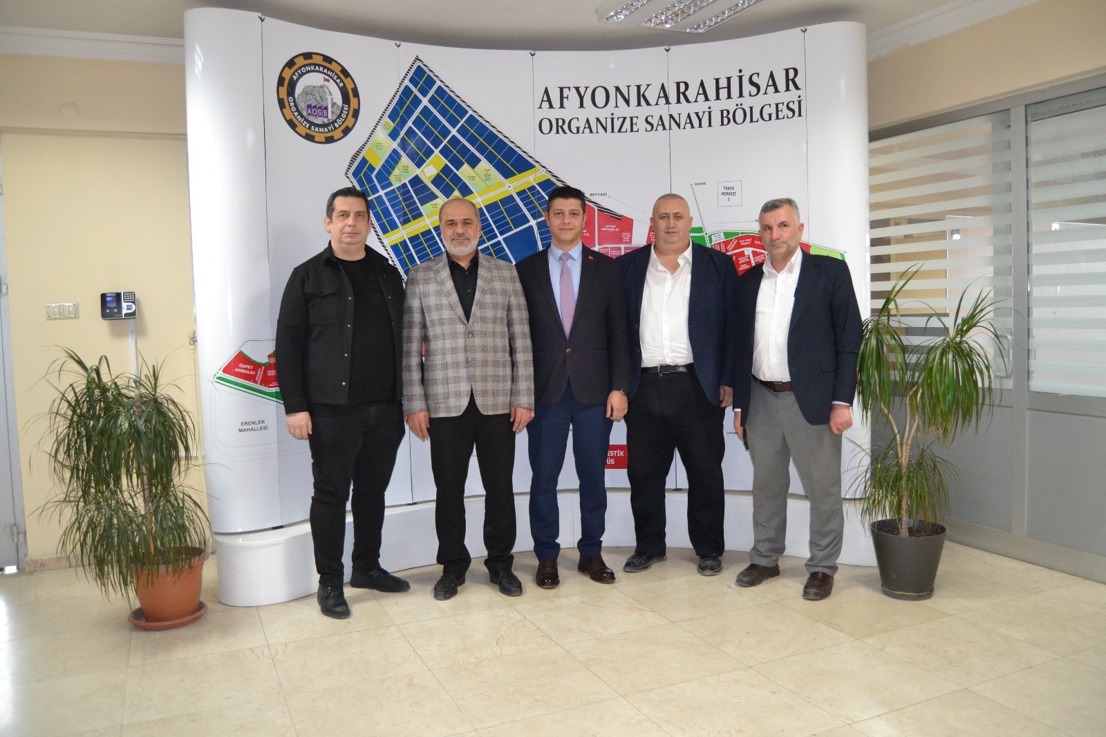 Başkan İşlek ve Yönetimi  Müdür Kıl’a Ziyarette Bulundu