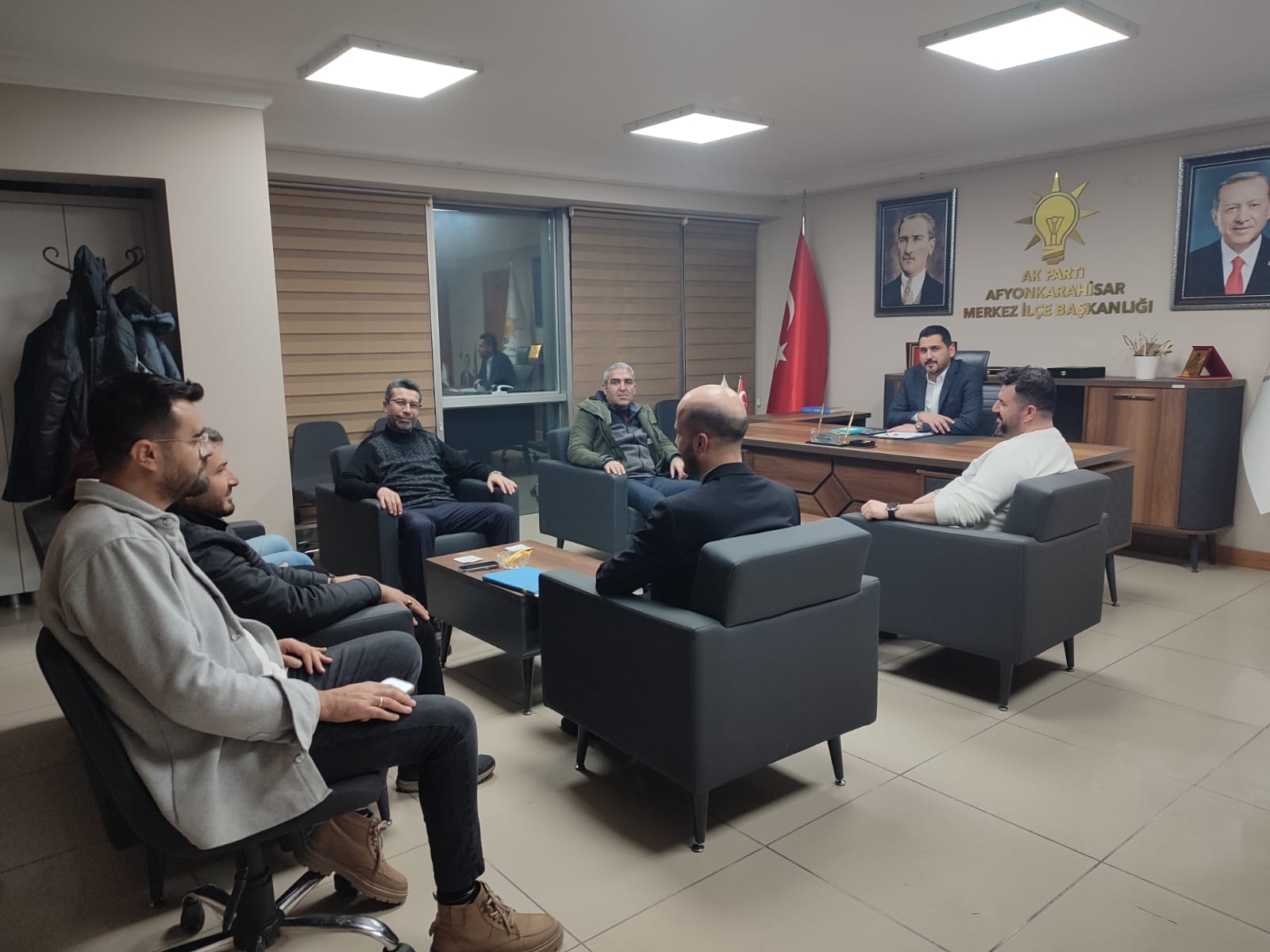 AK Parti Merkez İlçe  Hedeflerine Emin Adımlarla İlerliyor