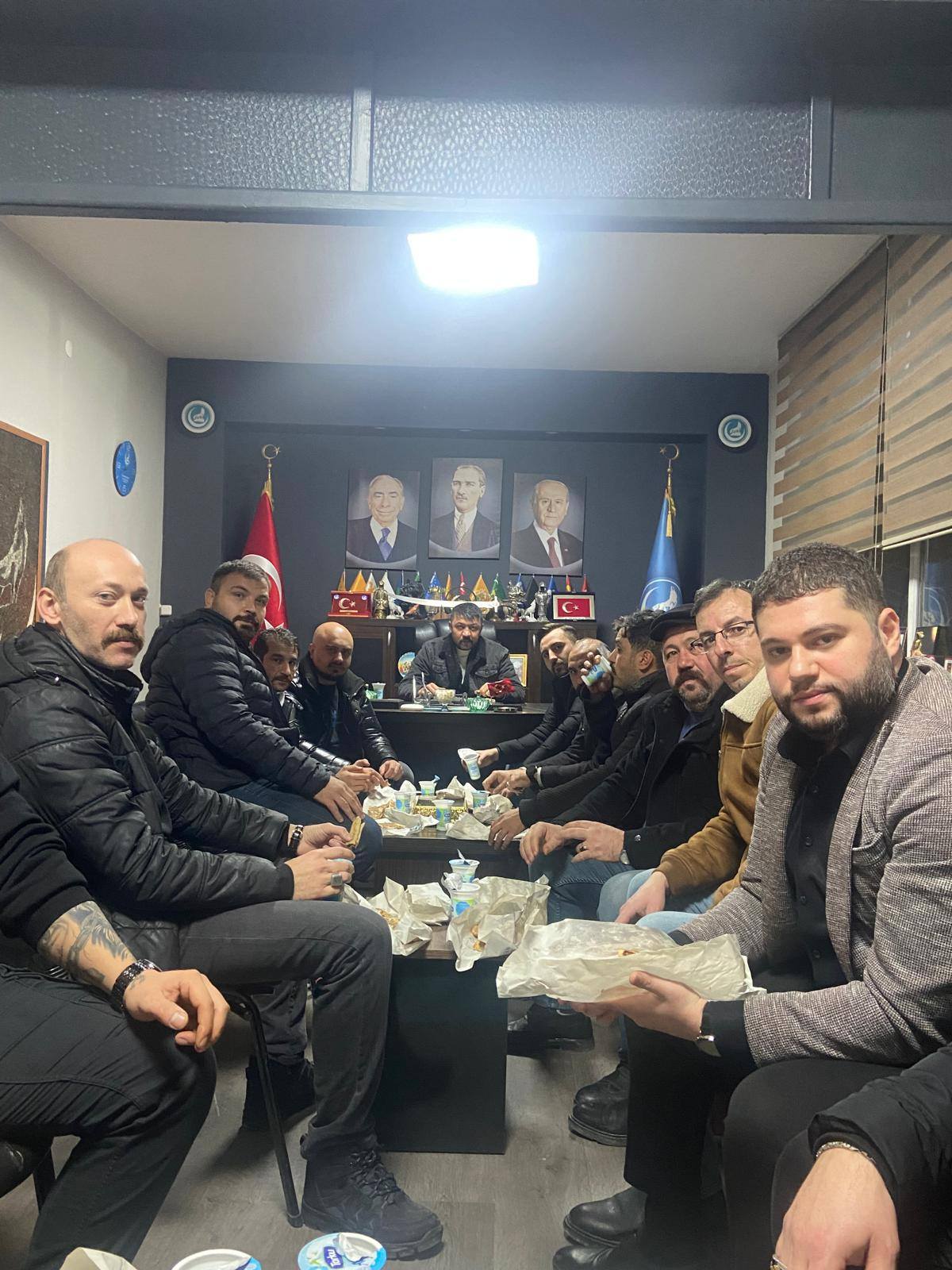 Ülküdaşlık Vefası Takdir Topladı