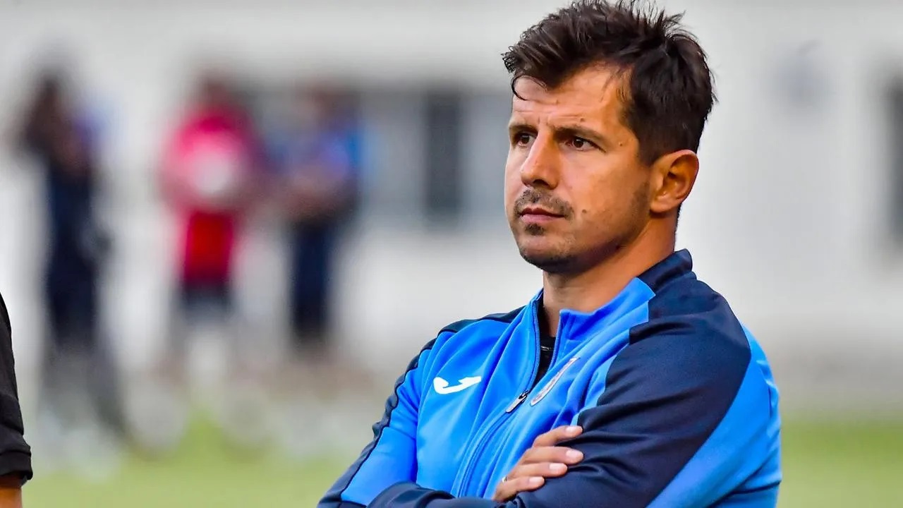 Eski Milli Futbolcu Belözoğlu Trafik Kazası Geçirdi