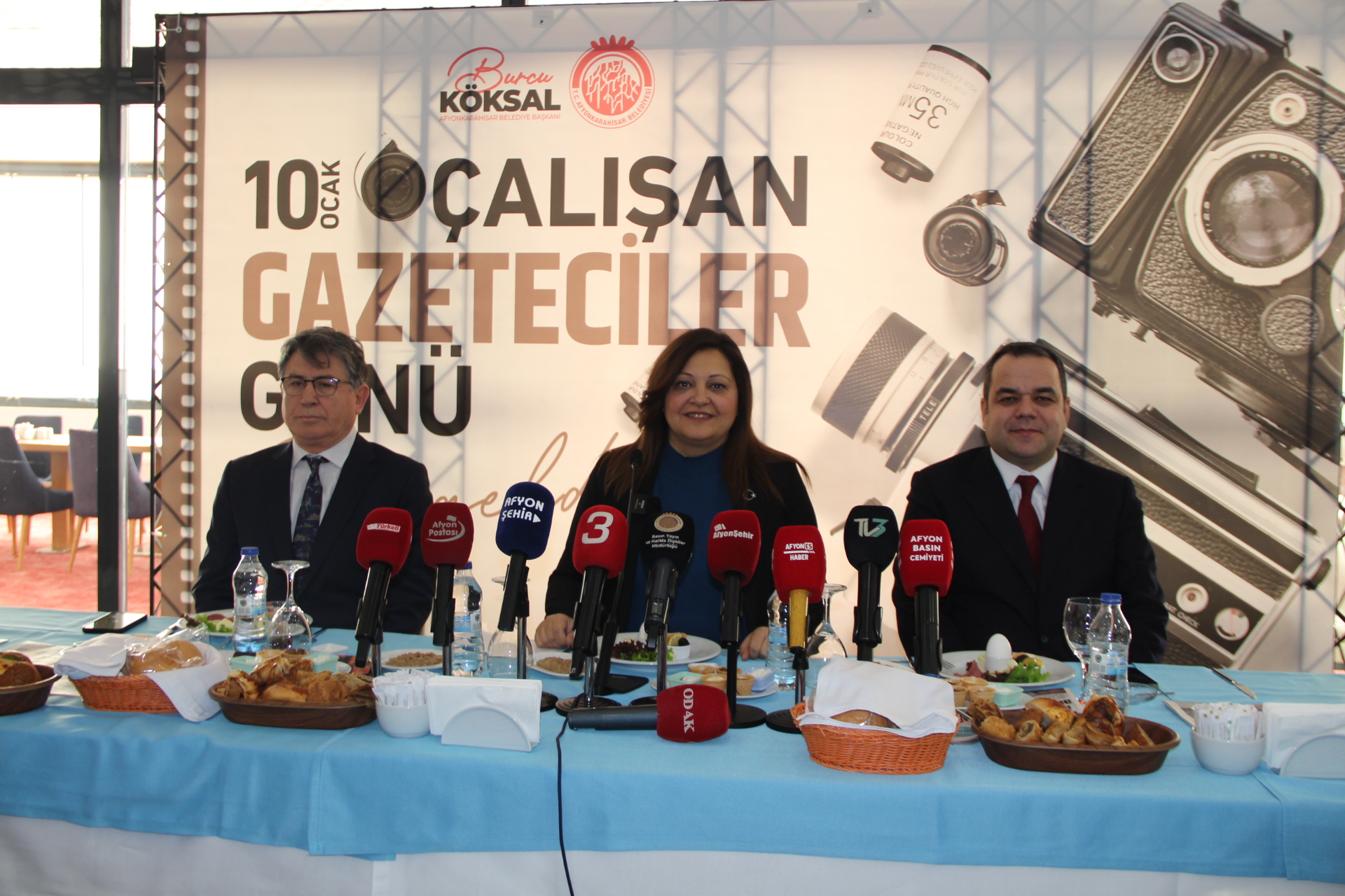BAŞKAN KÖKSAL, BASIN EMEKÇİLERİNE EV SAHİPLİĞİ YAPTI "BASIN ÖZGÜRLÜĞÜNE MÜDAHALE KABUL EDİLEMEZ"