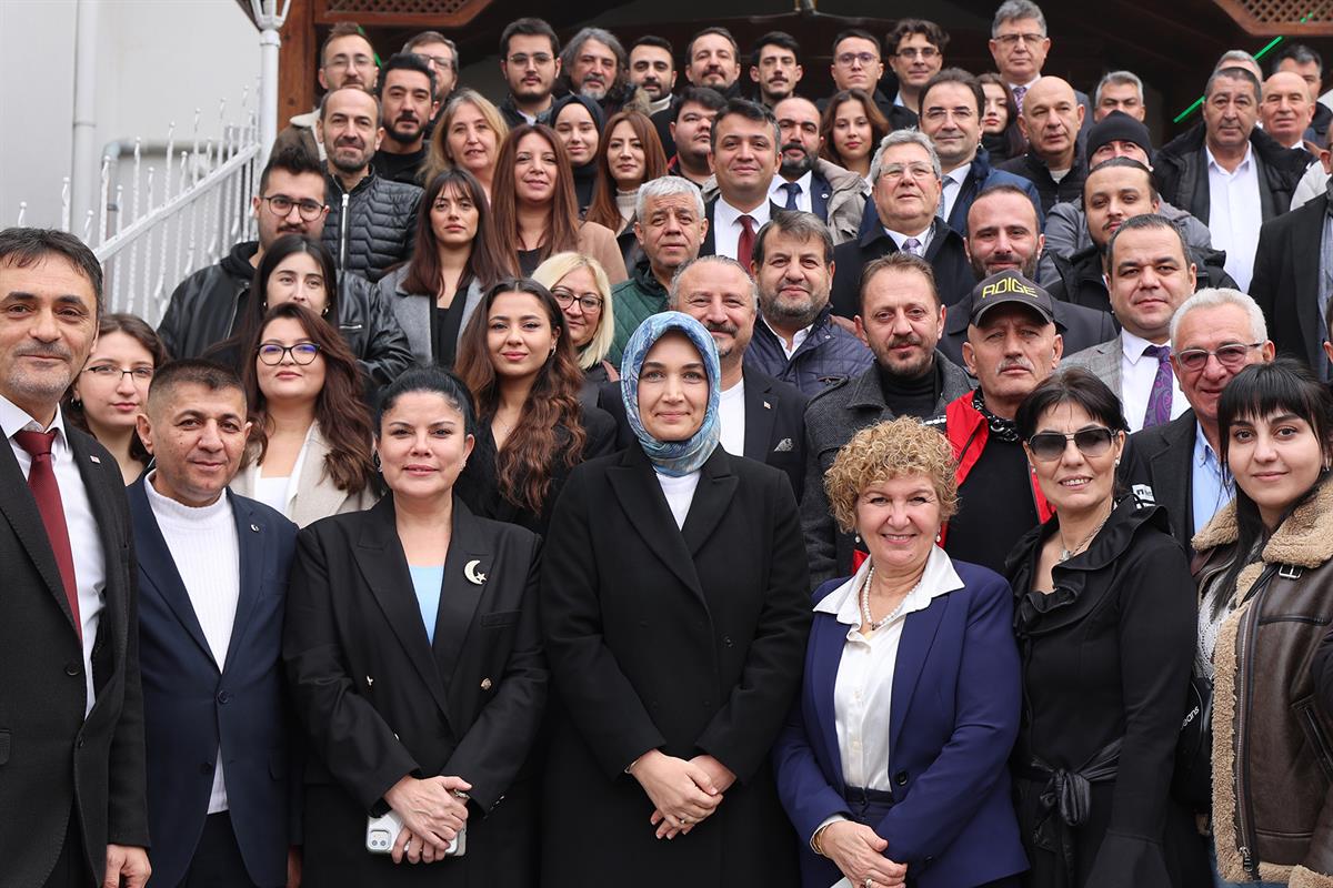 VALİ YİĞİTBAŞI "GAZETECİLERİMİZ, ŞEHRİMİZİN GÖRÜNÜRLÜĞÜNÜ ARTIRIYOR"