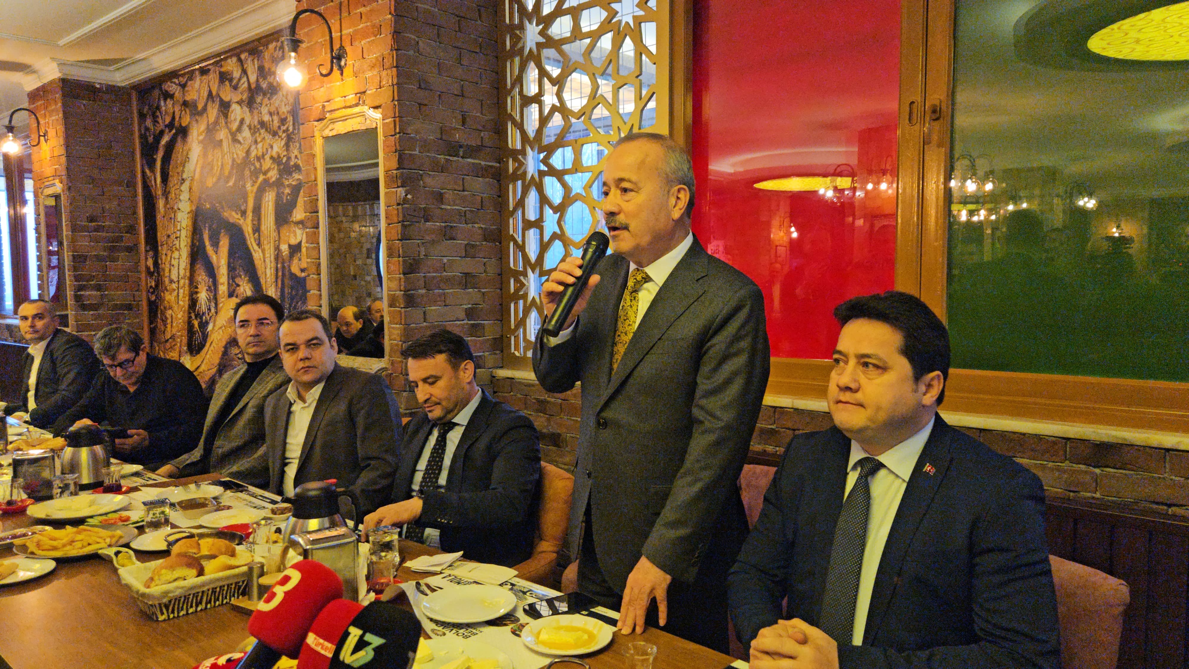 MHP Teşkilatı, 10 Ocak Çalışan Gazeteciler Günü'nde Basınla Bir Araya Geldi