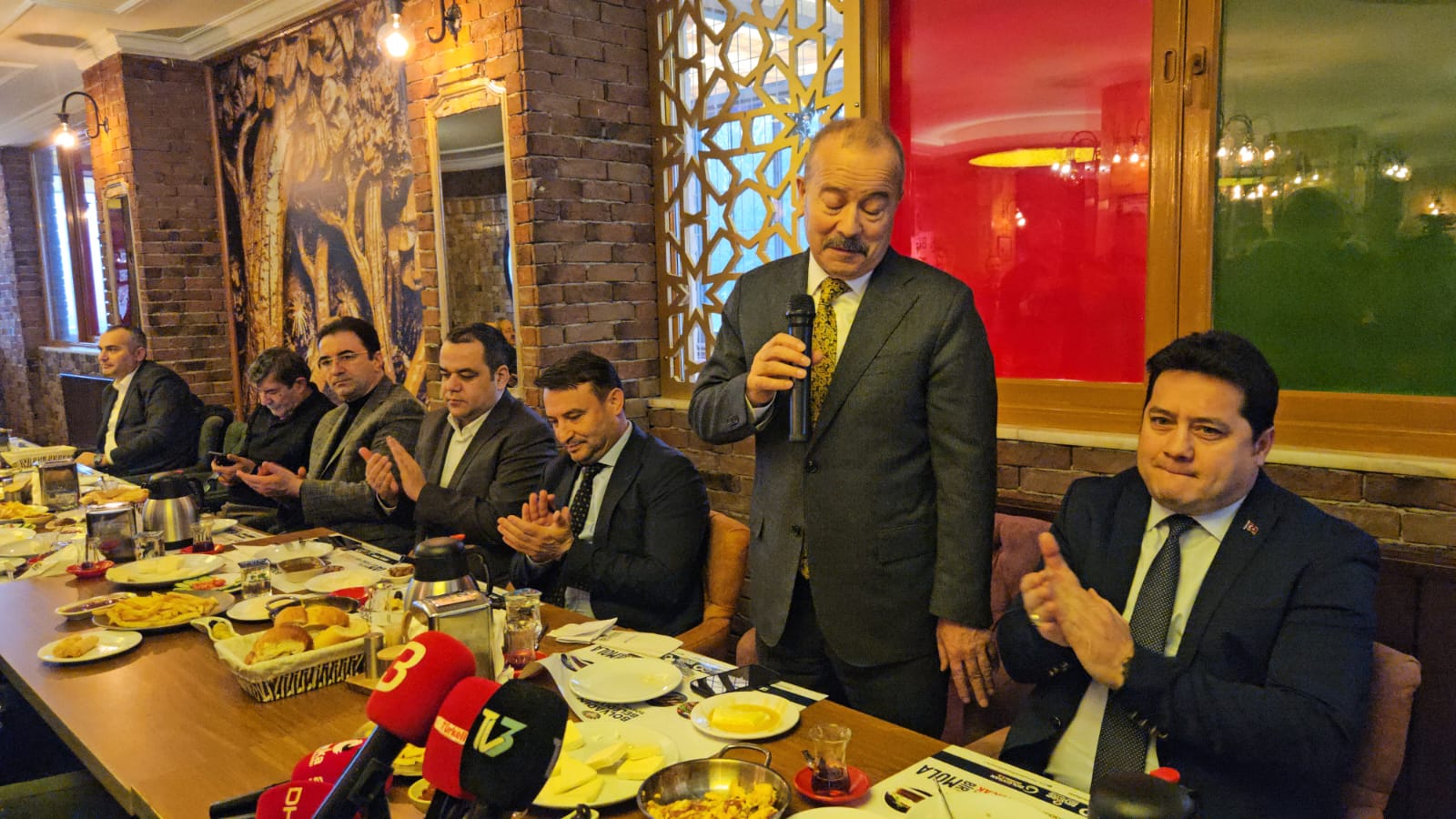 Milletvekili Taytak, "Şehit Ailelerinin İstismar Edildiğine İnanıyoruz"