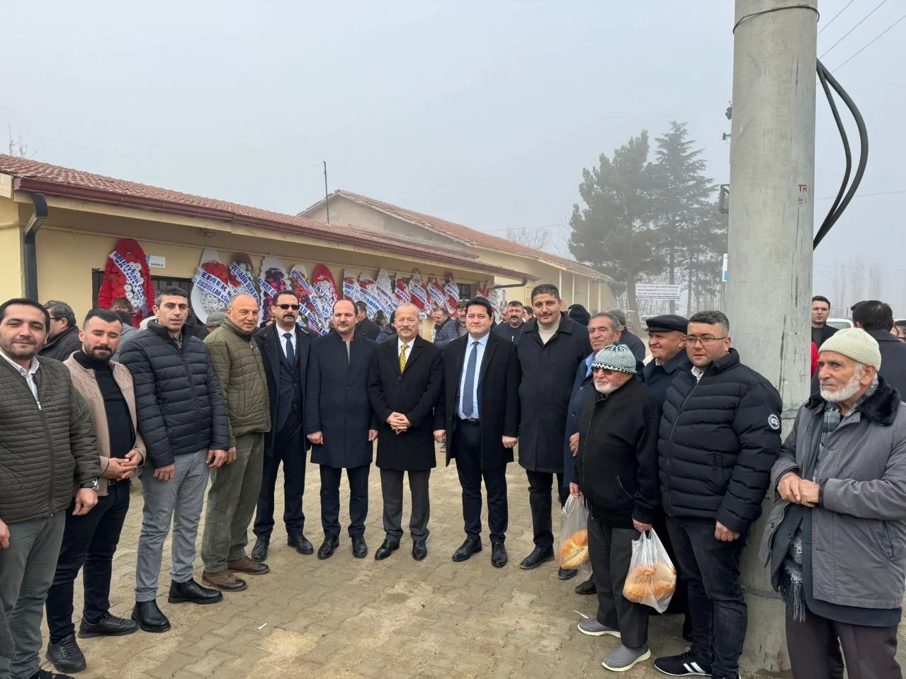 Bolvadin'de Halk Ekmek Fırını Hizmete Girdi
