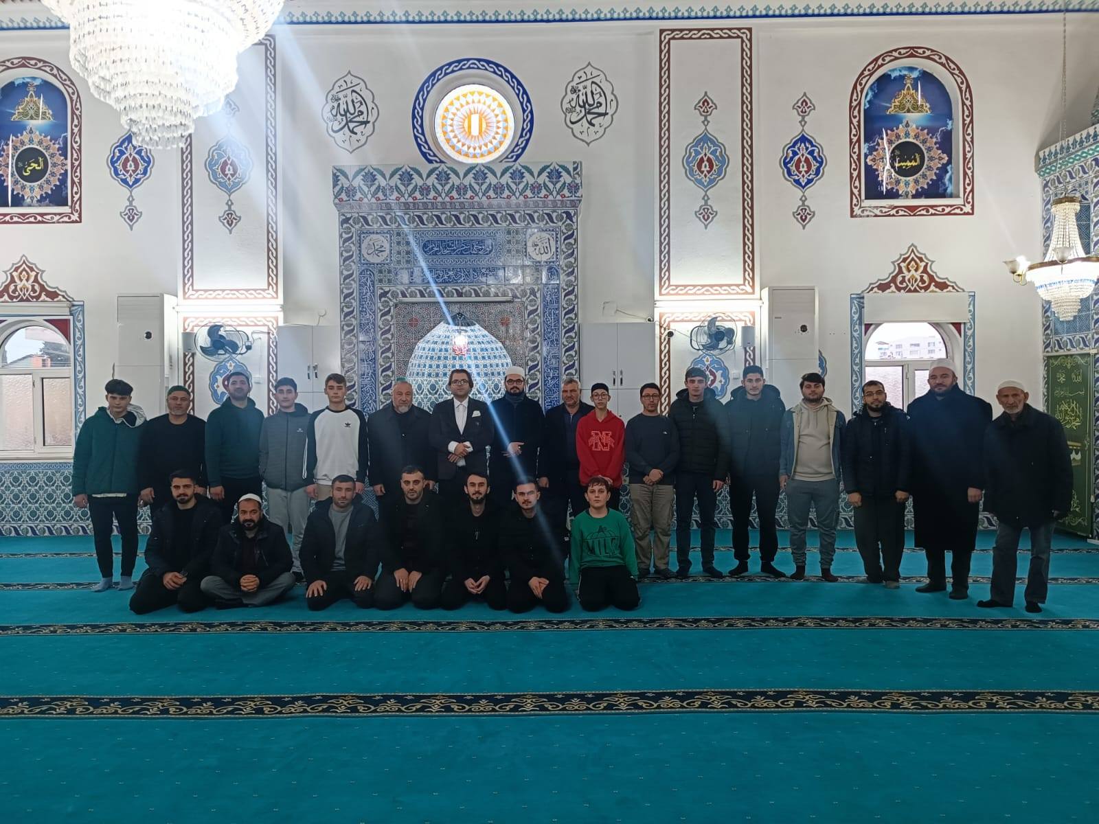 Dinar İlçesinde “Gençlerle Sabah Namazı Buluşması” Programı Yapıldı