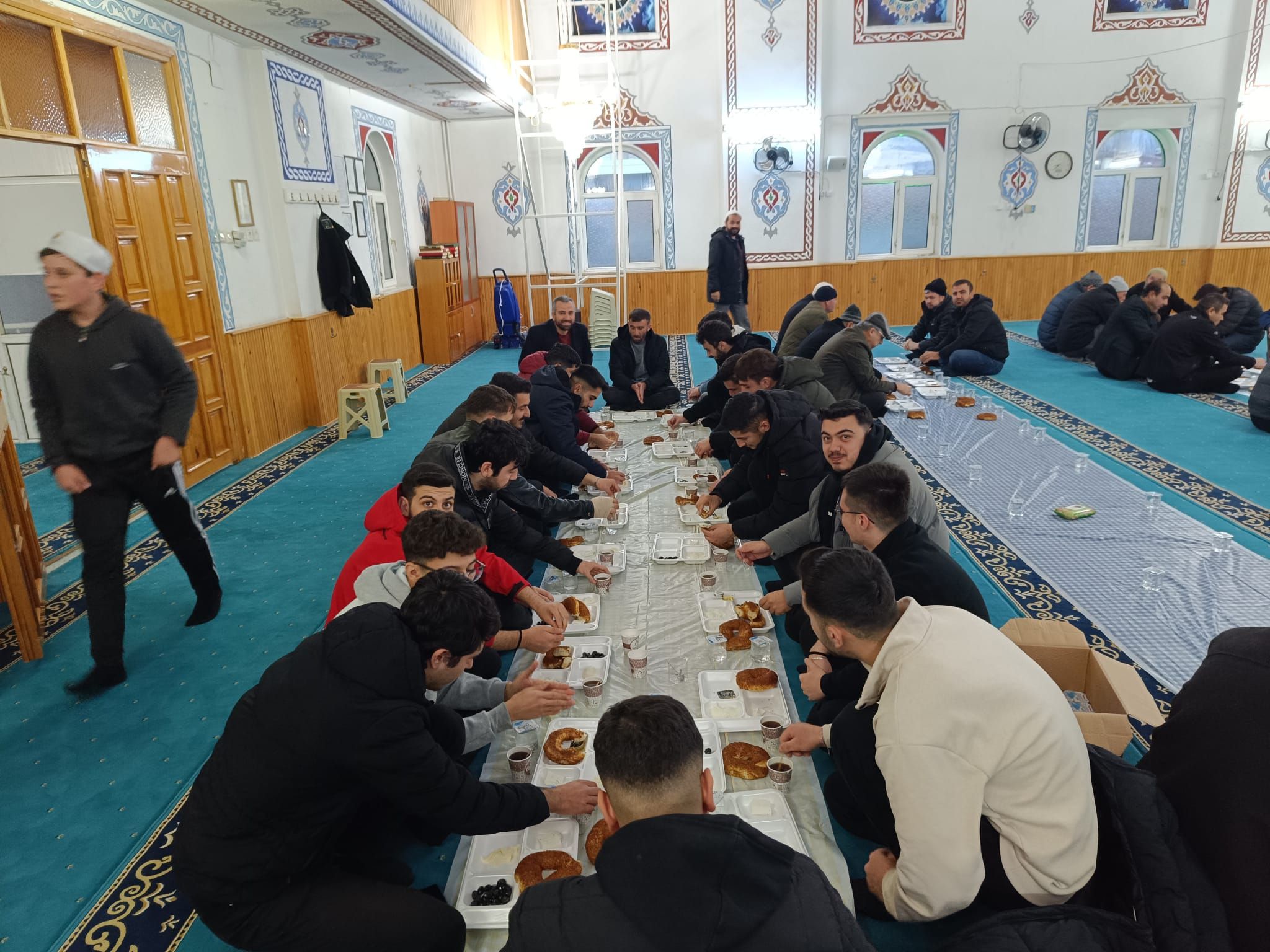 Dinar İlçesinde “Gençlerle Sabah Namazı Buluşması” Programı Yapıldı