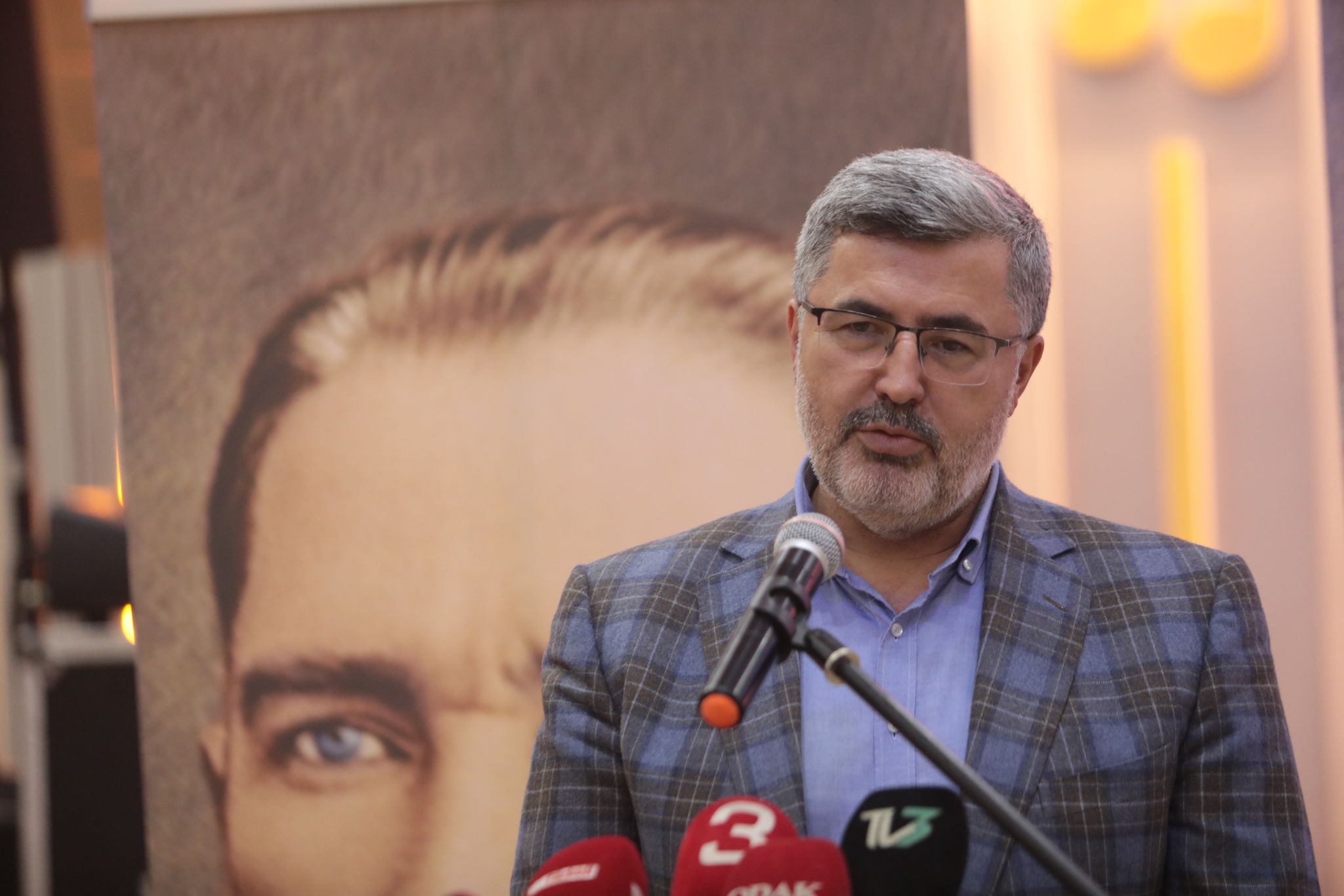 AK PARTİ AFYONKARAHİSAR TEŞKİLATI, ÇALIŞAN GAZETECİLER GÜNÜ’NÜ KUTLADI