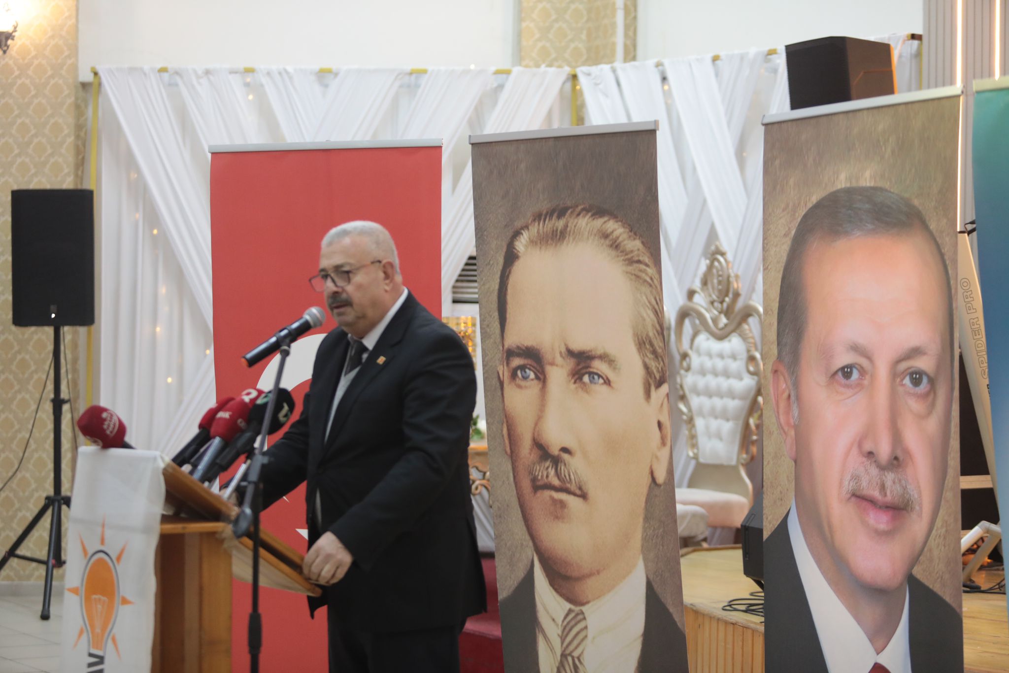 AK PARTİ AFYONKARAHİSAR TEŞKİLATI, ÇALIŞAN GAZETECİLER GÜNÜ’NÜ KUTLADI