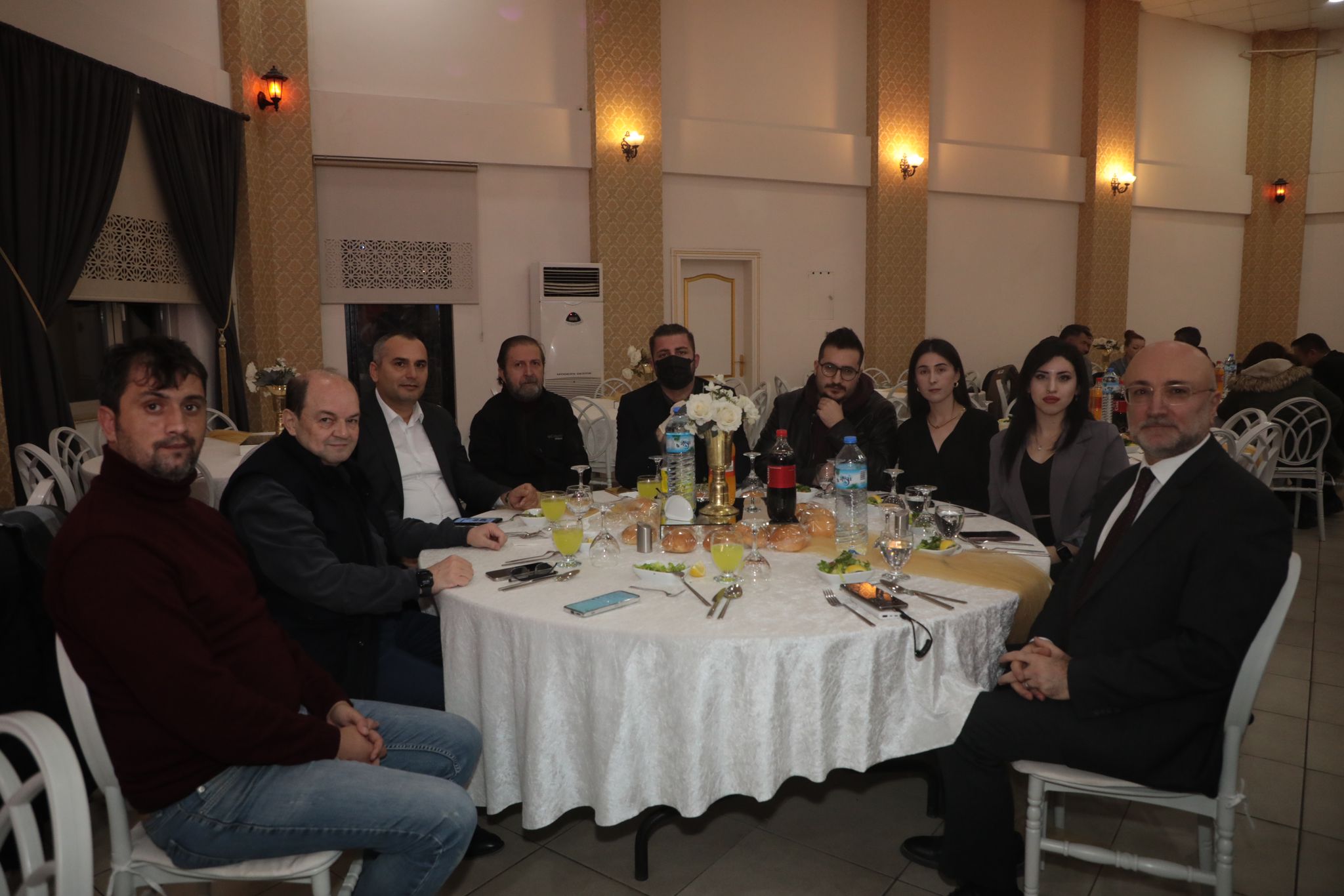AK PARTİ AFYONKARAHİSAR TEŞKİLATI, ÇALIŞAN GAZETECİLER GÜNÜ’NÜ KUTLADI