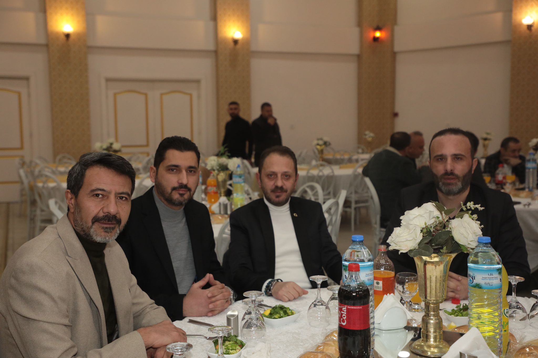 AK PARTİ AFYONKARAHİSAR TEŞKİLATI, ÇALIŞAN GAZETECİLER GÜNÜ’NÜ KUTLADI