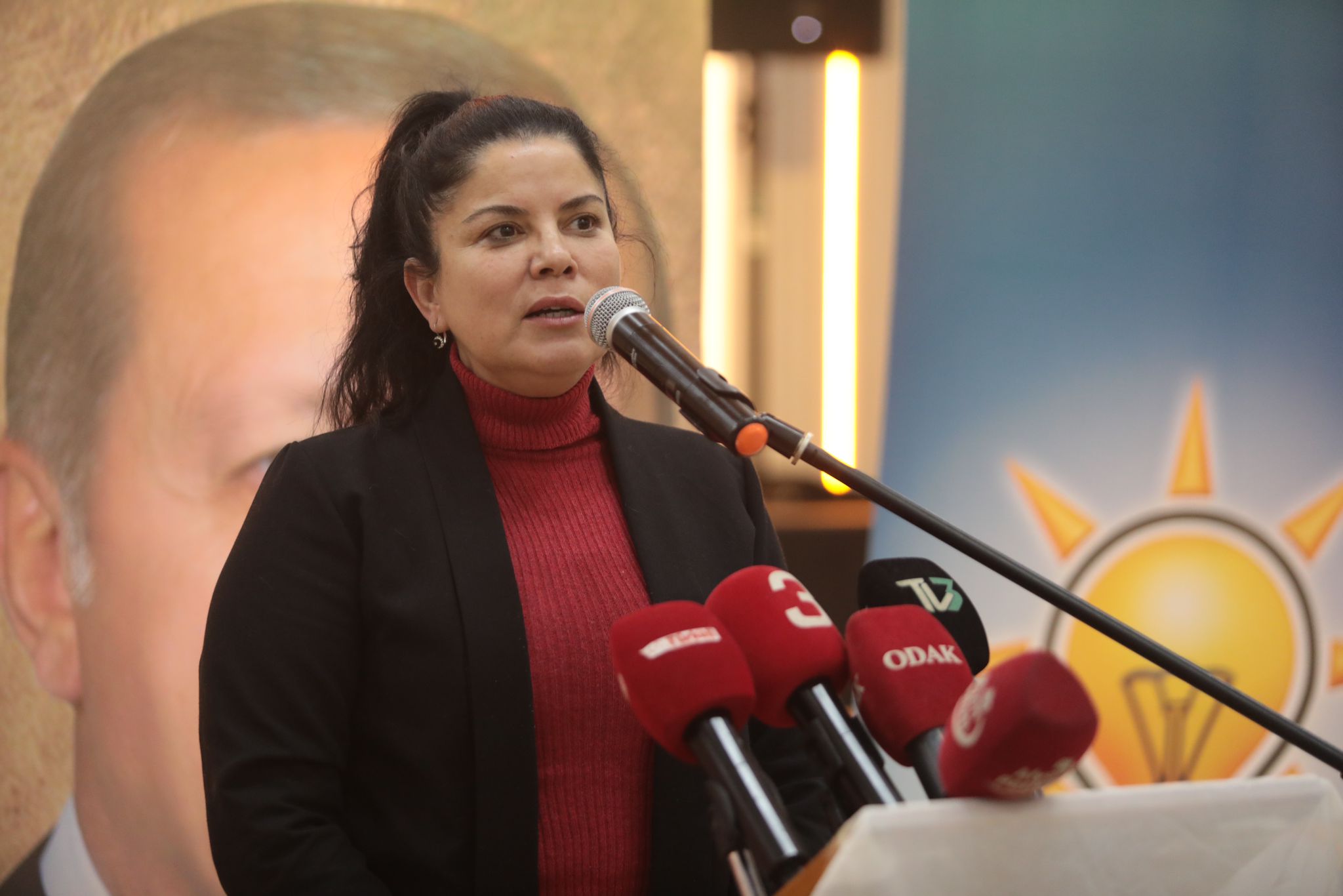 AK PARTİ AFYONKARAHİSAR TEŞKİLATI, ÇALIŞAN GAZETECİLER GÜNÜ’NÜ KUTLADI