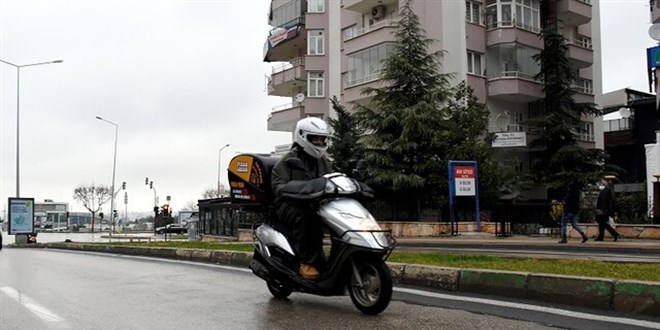 MOTOSİKLET VE SCOOTER VE BİSİKLETLERE TRAFİĞE ÇIKMA YASAĞI