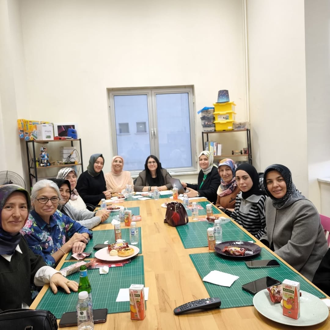 Karahisar Kadın Platformu'nda Devir Teslimi