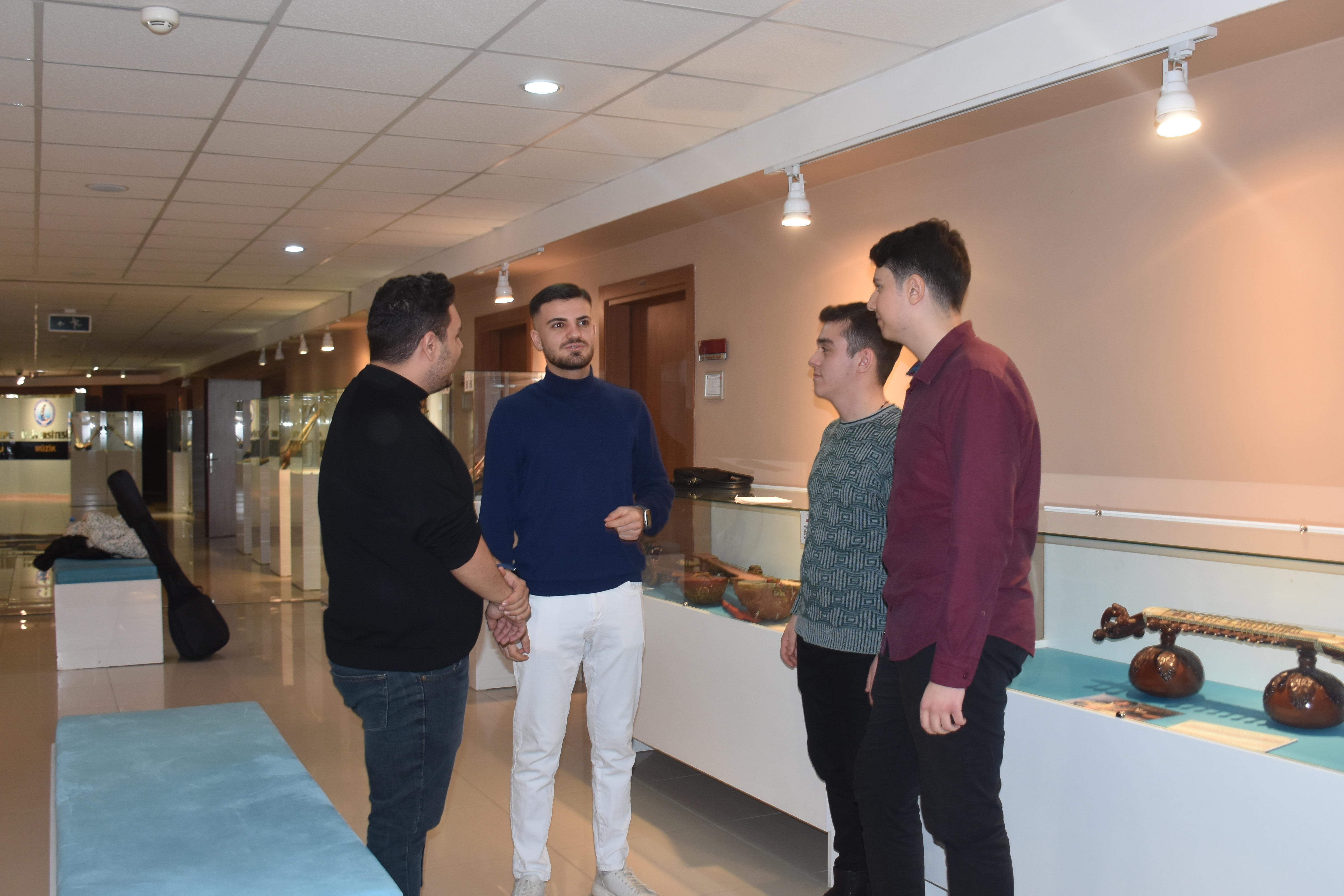 AKÜ Öğrencisi Icardi'ye Benzerliğiyle Dikkat Çekiyor!