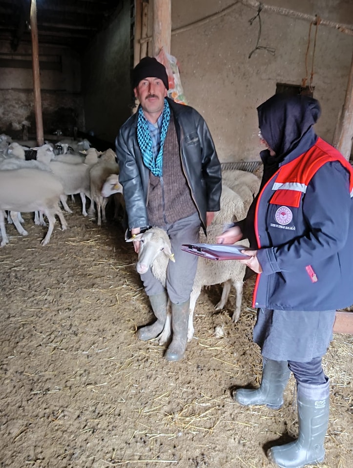 Afyonkarahisar'da Çoban ve Yetiştiricilerine Destek