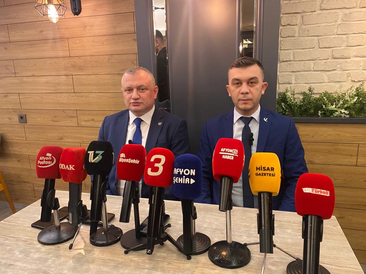 Yeniden Refah Partisi Basın Mensuplarıyla Bir Araya Geldi