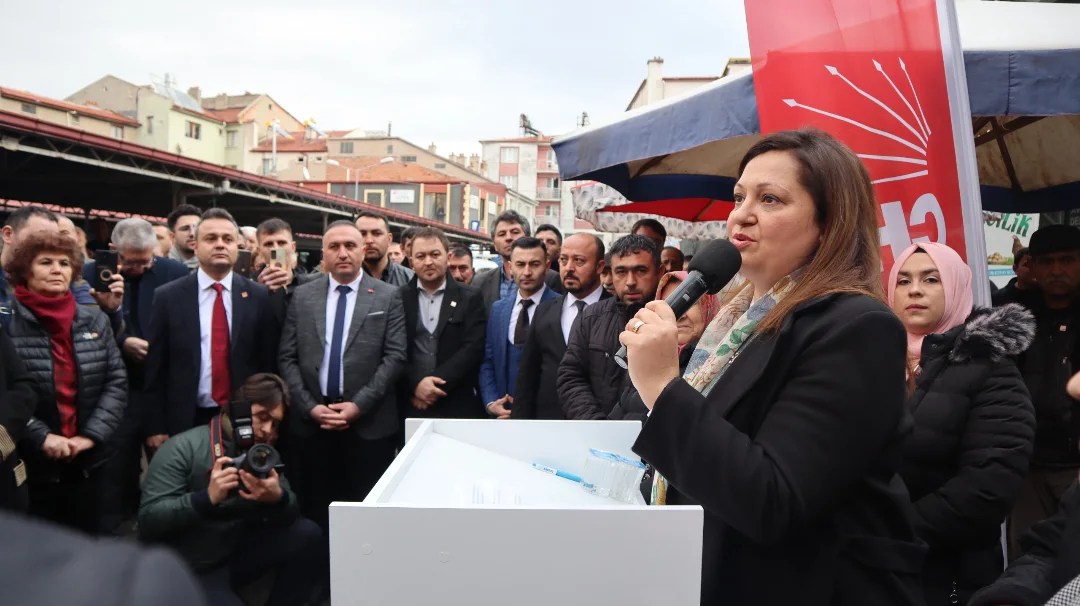 Başkan Köksal Çay’da İl Binası Açılışına Katıldı