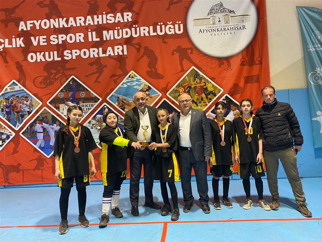 Afyonkarahisar’da Futsal Yıldız Kızlar Müsabakaları Sona Erdi
