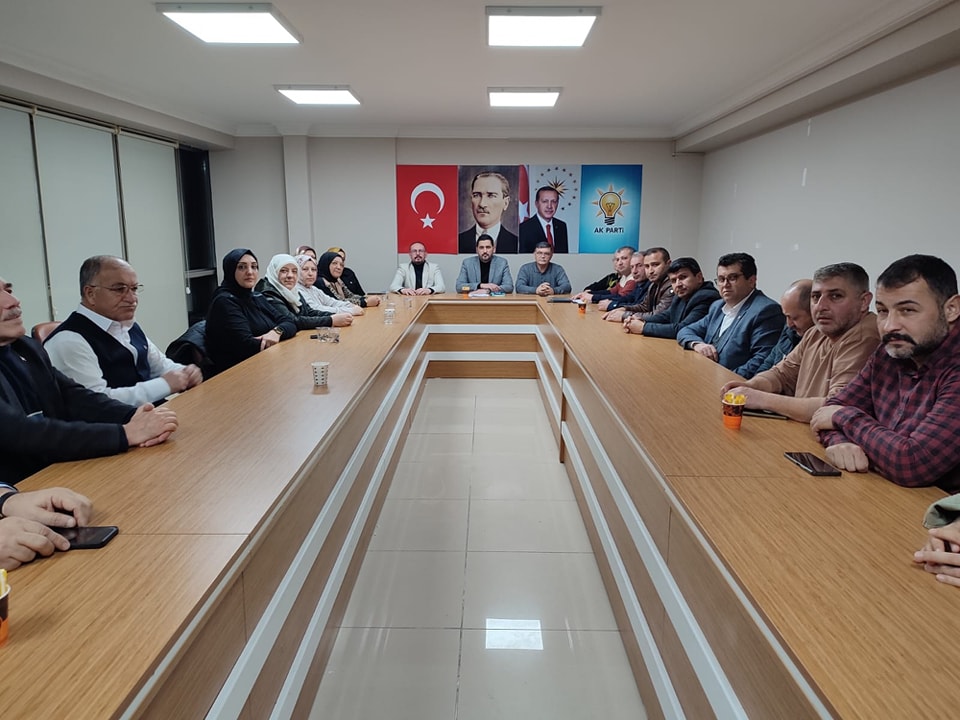 AK Parti Merkez İlçe Başkanlığı, Haftalık Toplantısını Gerçekleştirdi