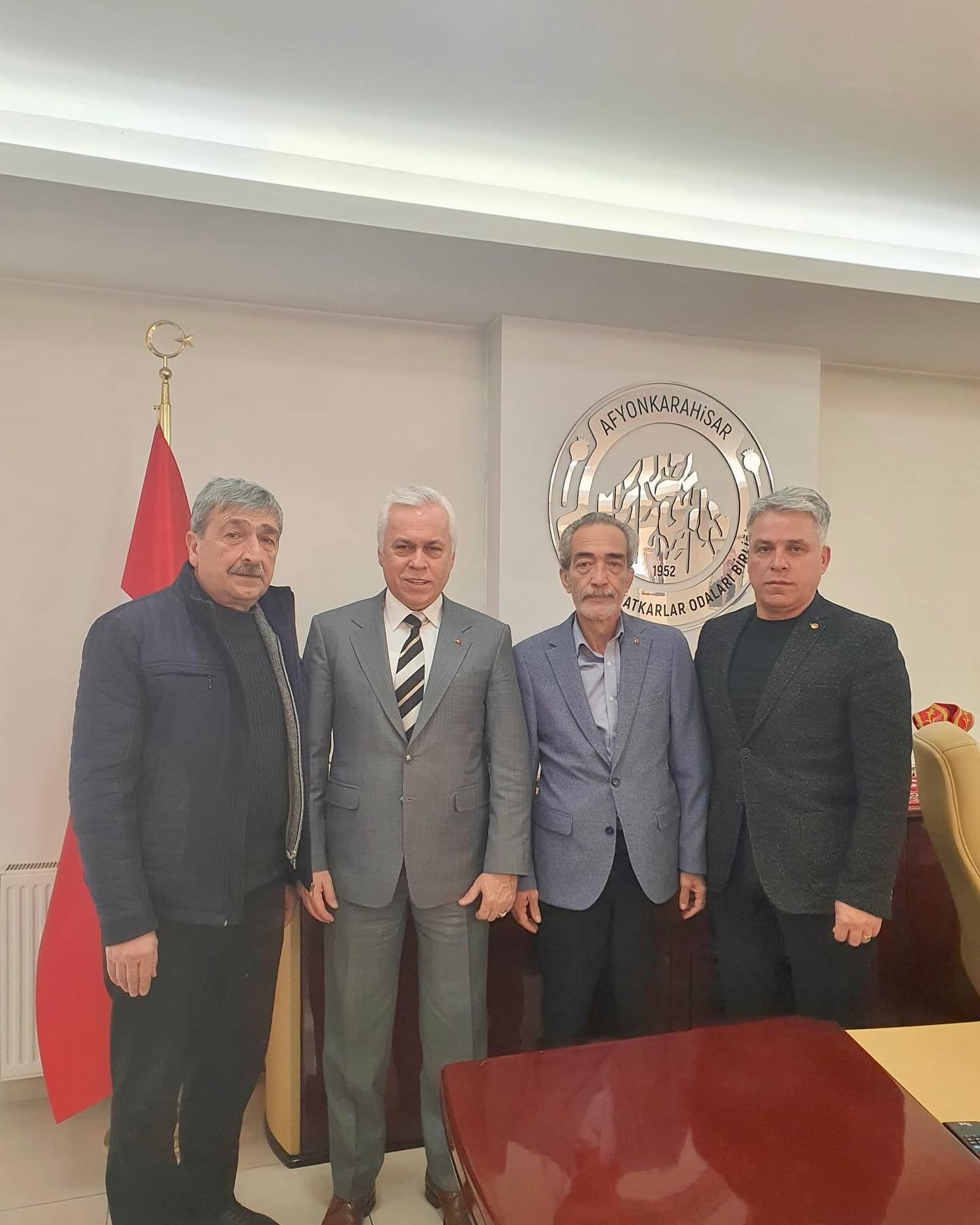 ESOB Başkanı Üstün, Önemli Misafirlerini Konuk Etti
