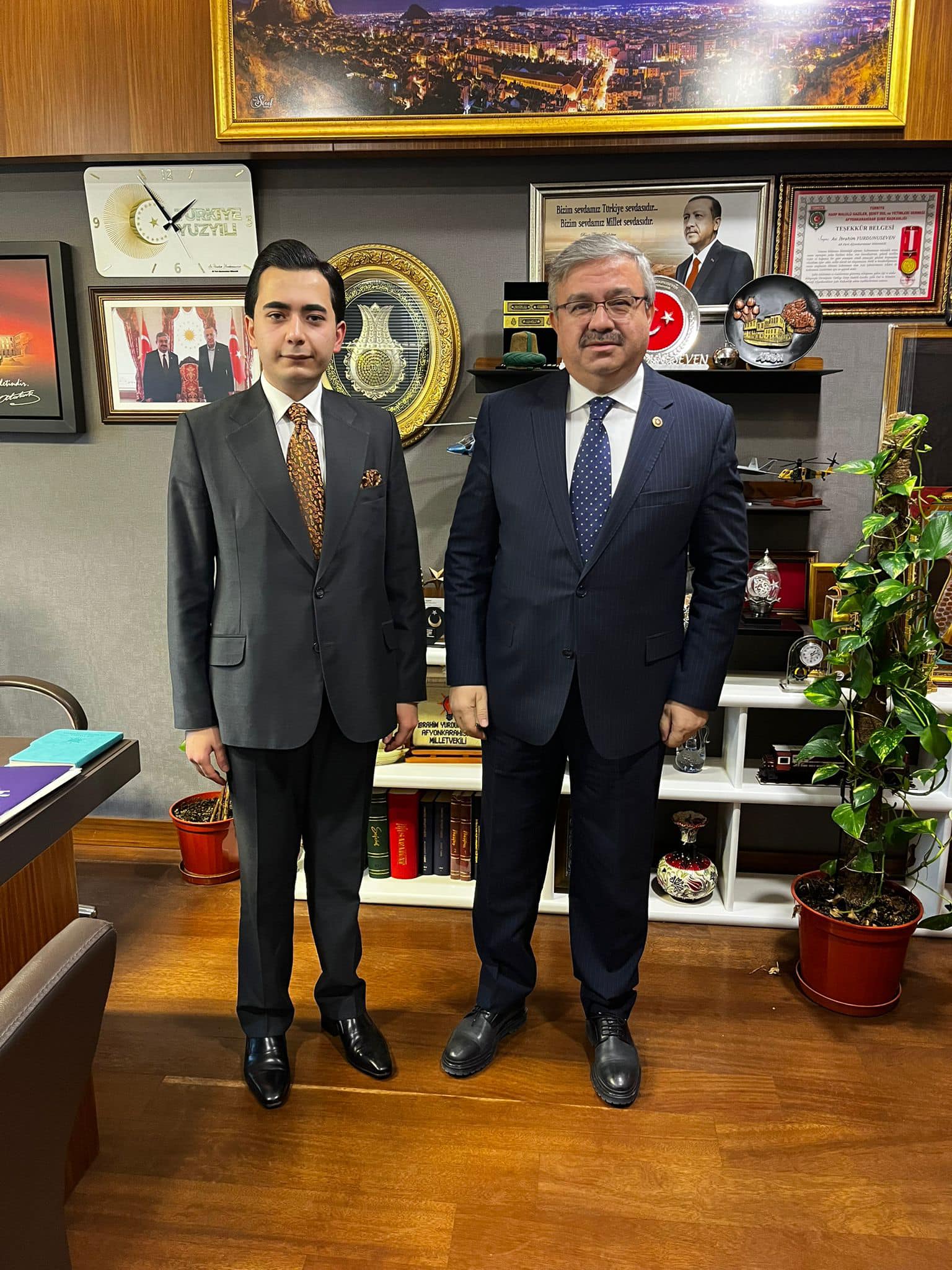 Belçika Emirdağ Birliği Başkanından, Milletvekili Yurdunuseven’e Ziyaret