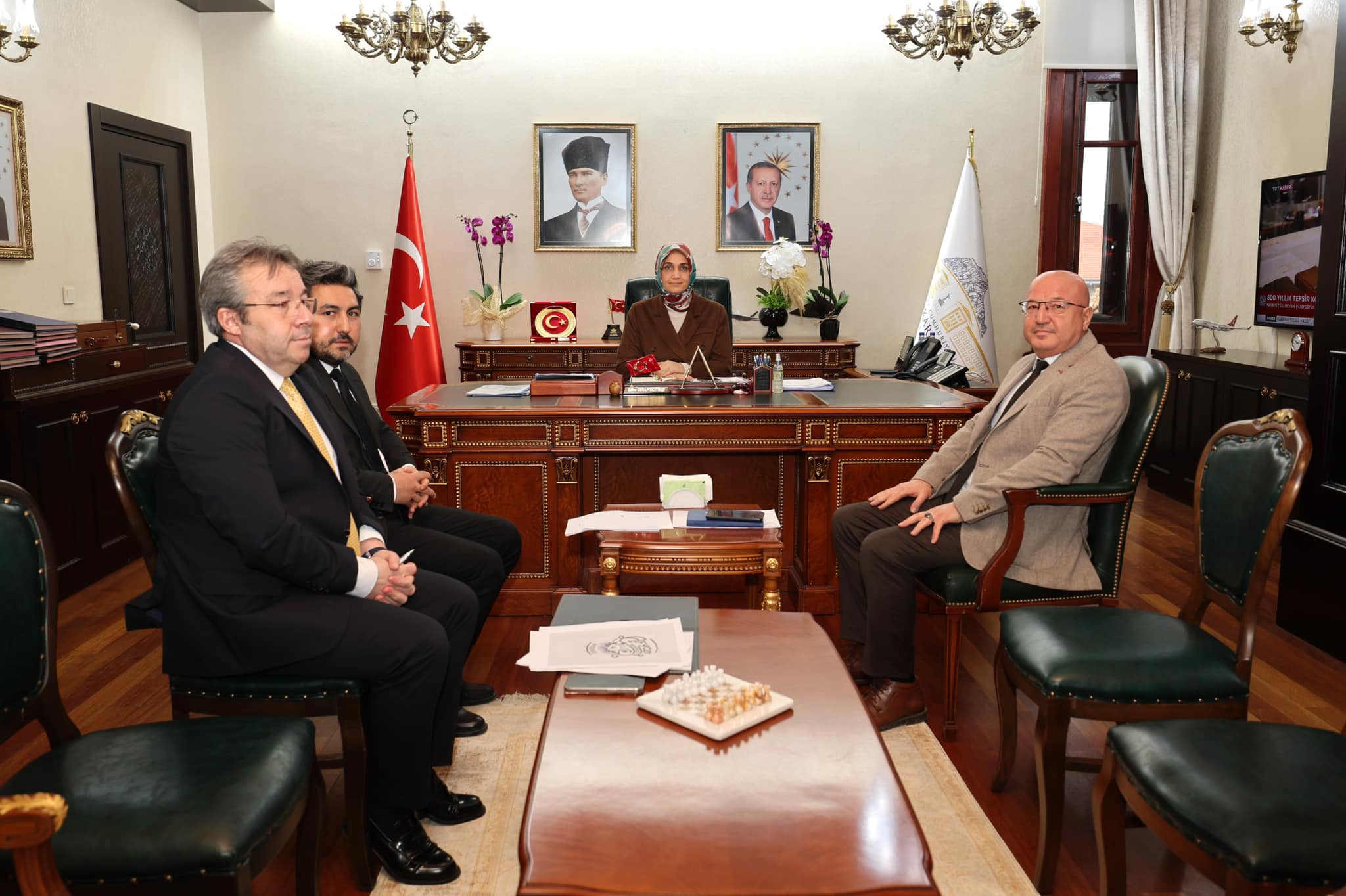 Vali Yiğitbaşı, Önemli Misafirlerini Ağırladı