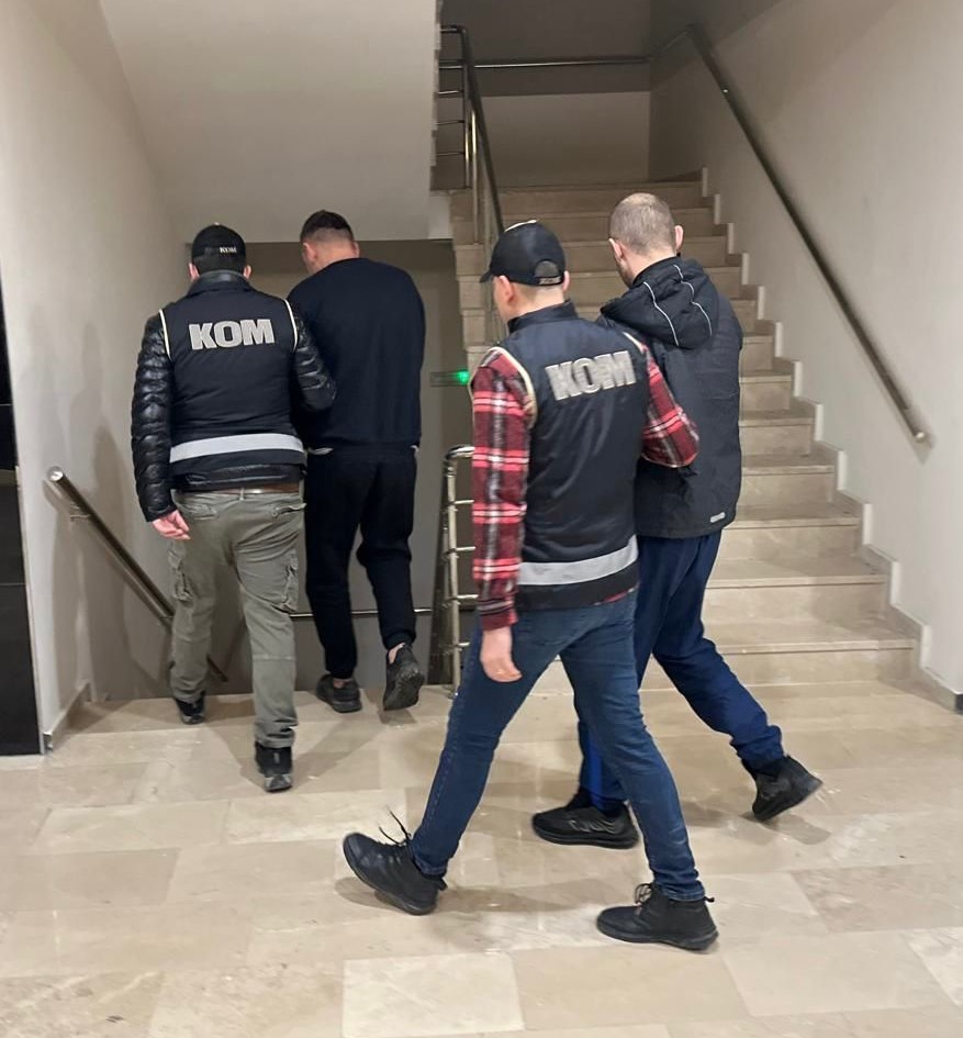 Afyonkarahisar Emniyetinden Dolandırıcılık Çetesine Darbe