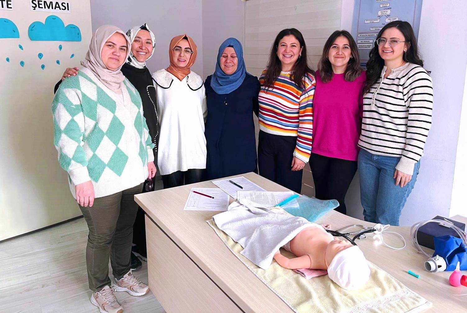 2025 Yılının İlk Yenidoğan Canlandırma Programı NRP Eğitimi Tamamlandı