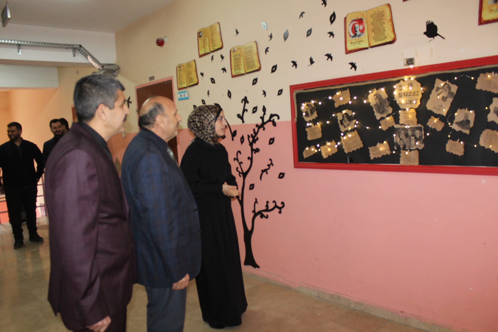 Bolvadin İlçe Milli Eğitim Müdürü Özçal, Edebiyat Sokağı Açılışına Katıldı