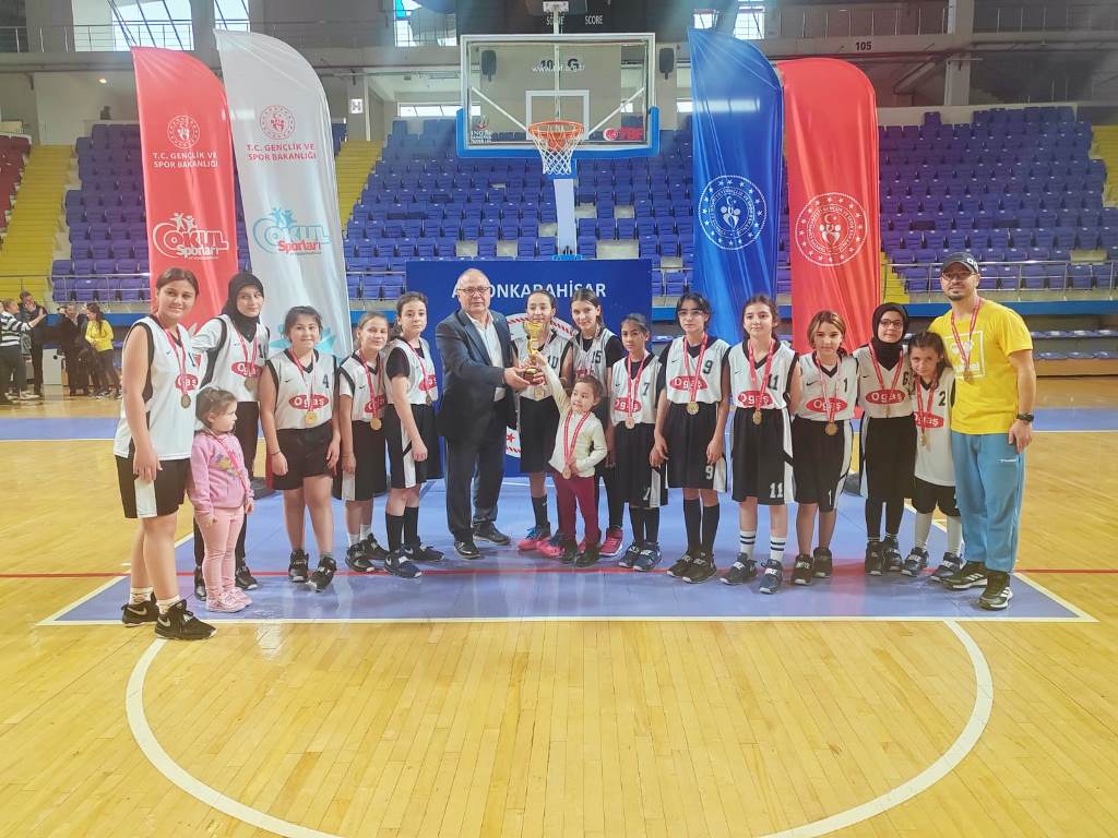 OKUL SPORLARI KÜÇÜK KIZLAR BASKETBOL MÜSABAKALARI TAMAMLANDI