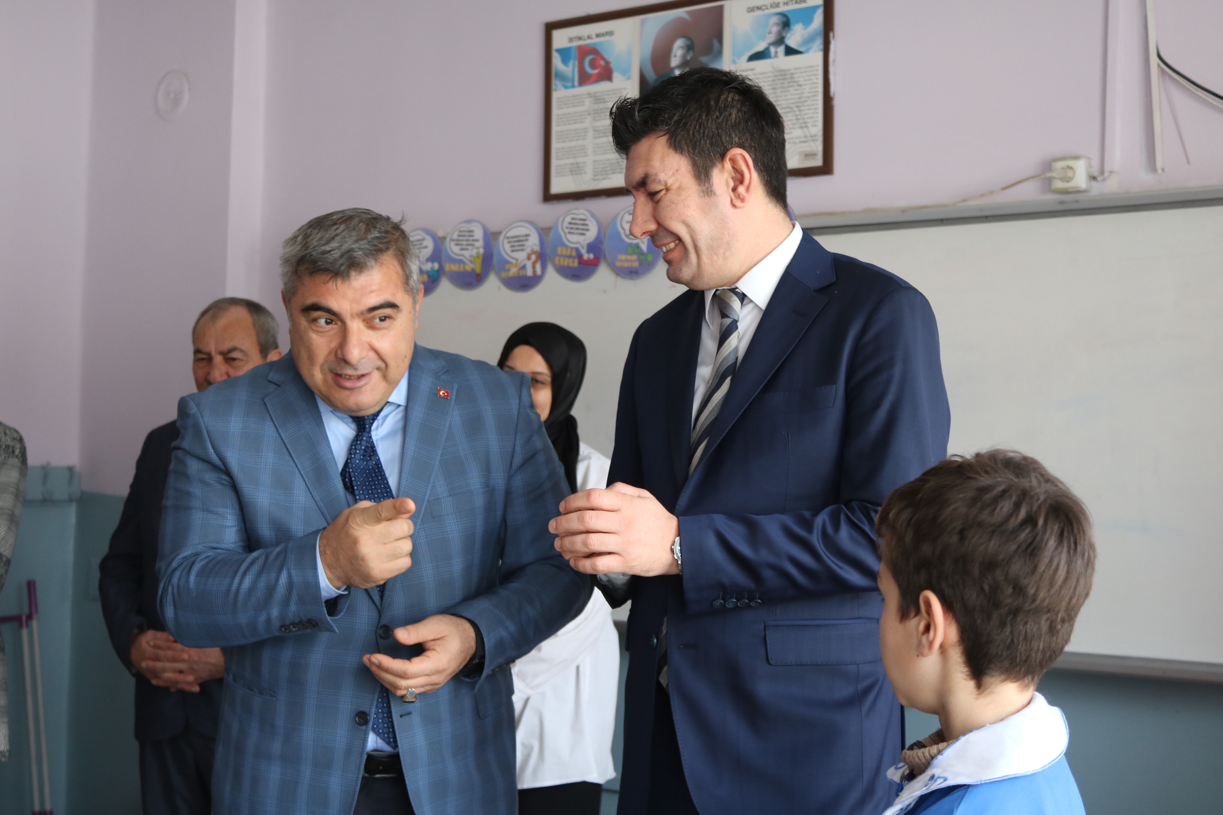 Afyonkarahisar'da 149 Bin Öğrenci Karne Heyecanı Yaşadı
