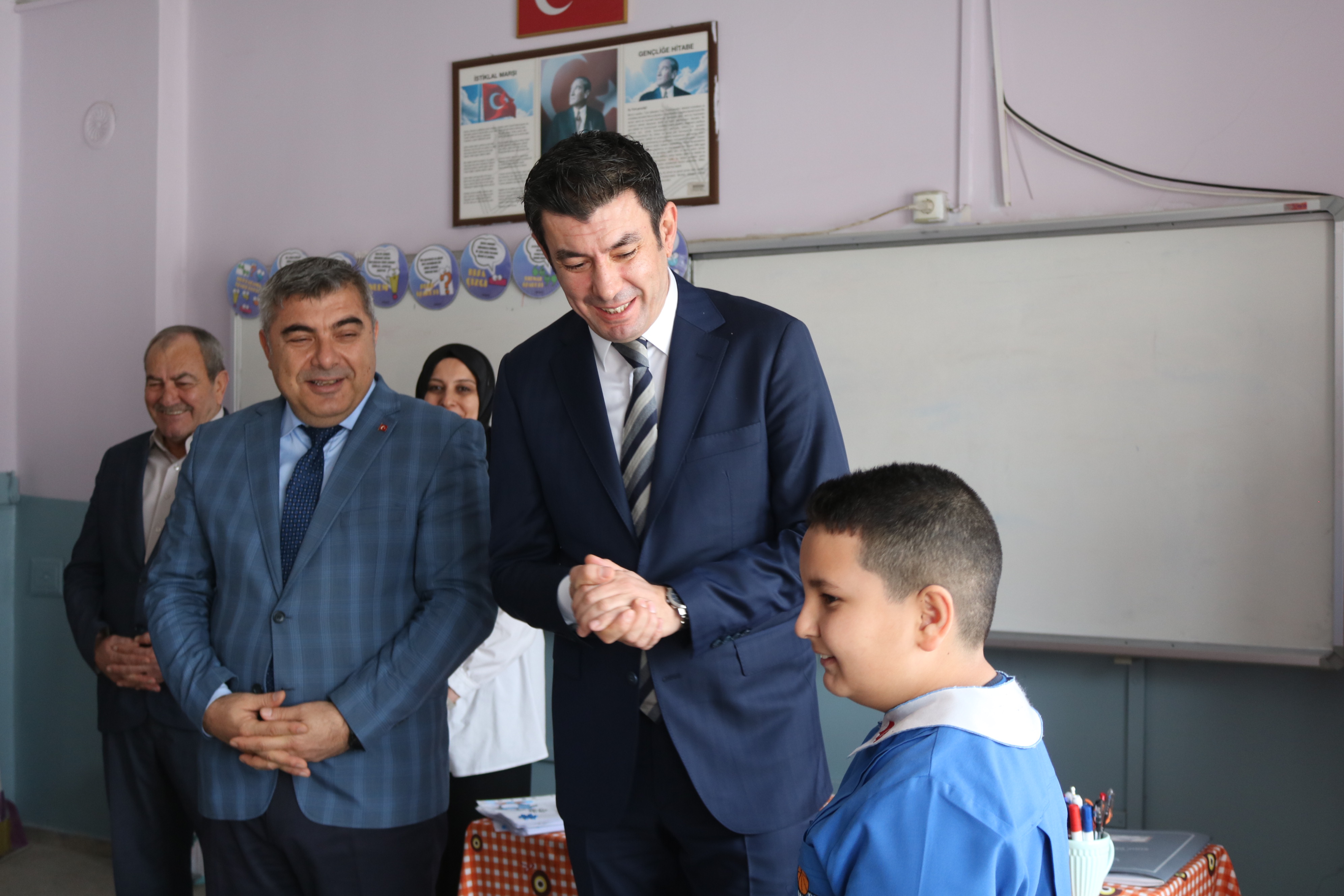 Afyonkarahisar'da 149 Bin Öğrenci Karne Heyecanı Yaşadı