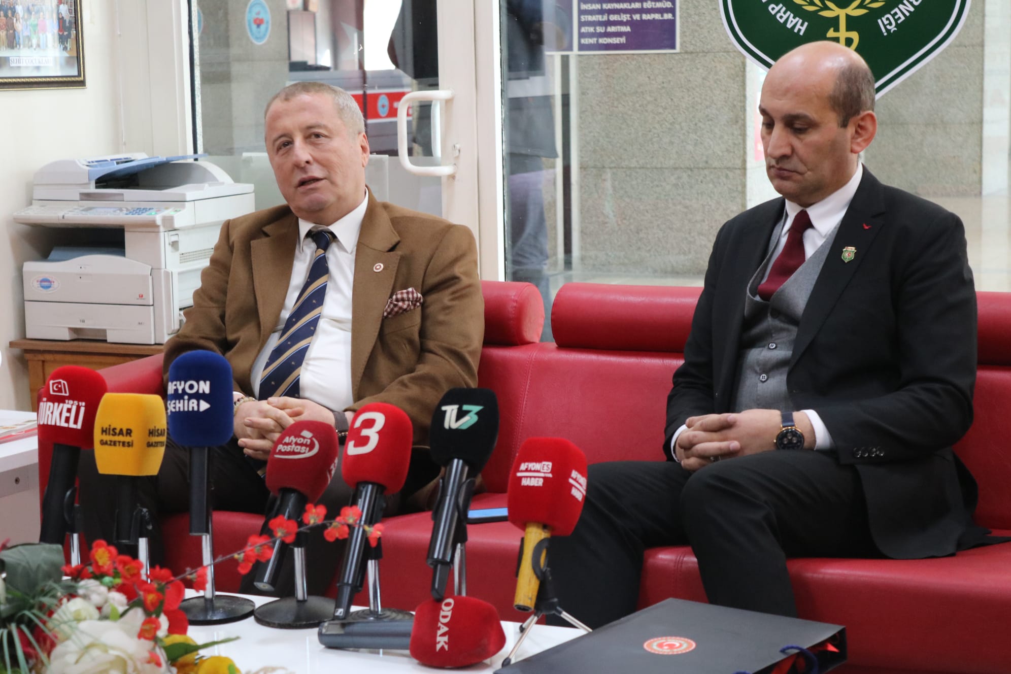 Milletvekili Olgun, Şehitler ve Gaziler Derneği'ni Ziyaret Etti
