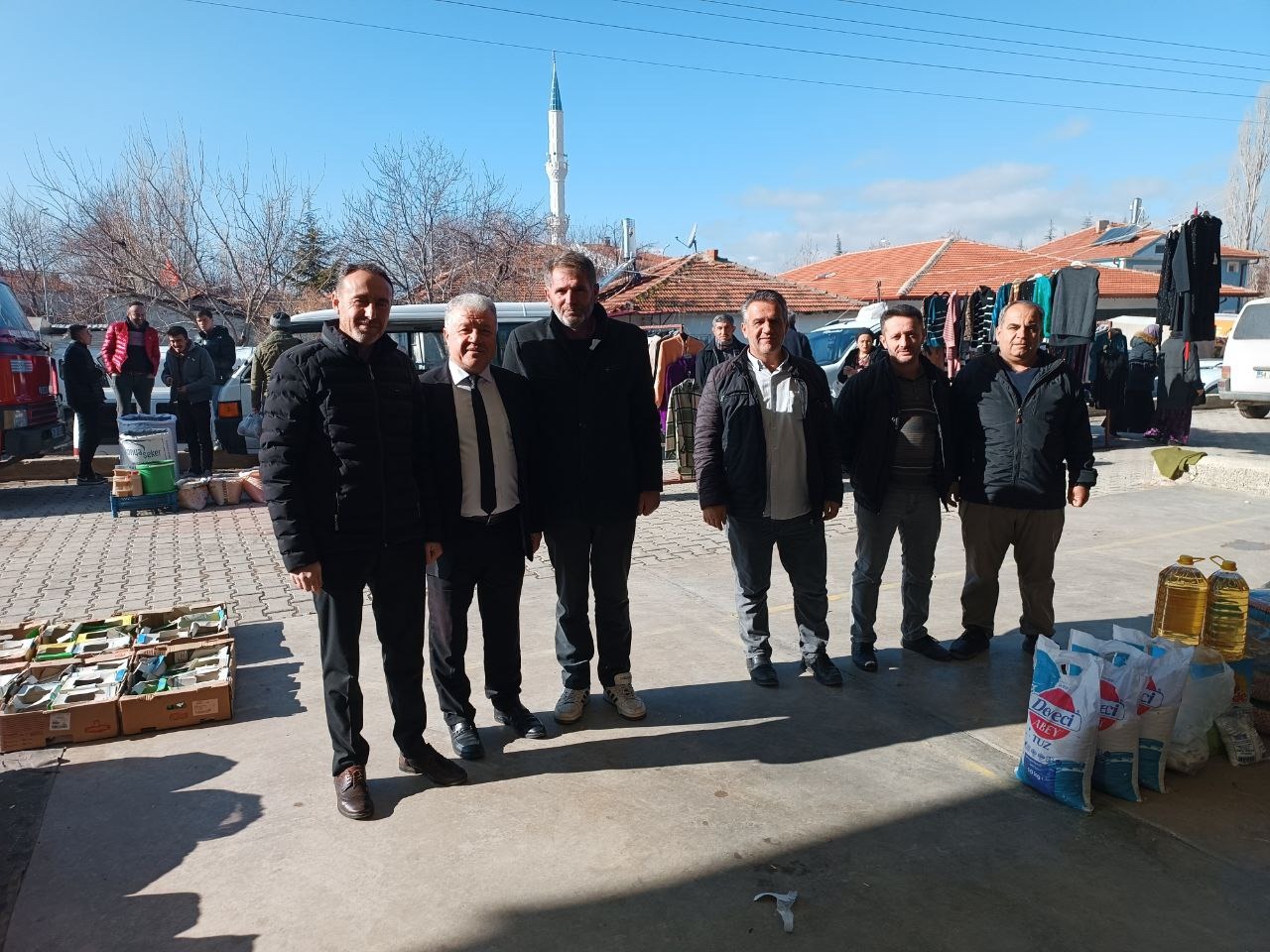 Başkan Kayer, Pazarcı Esnafıyla Buluştu: Sorunlara Çözüm Sözü Verdi