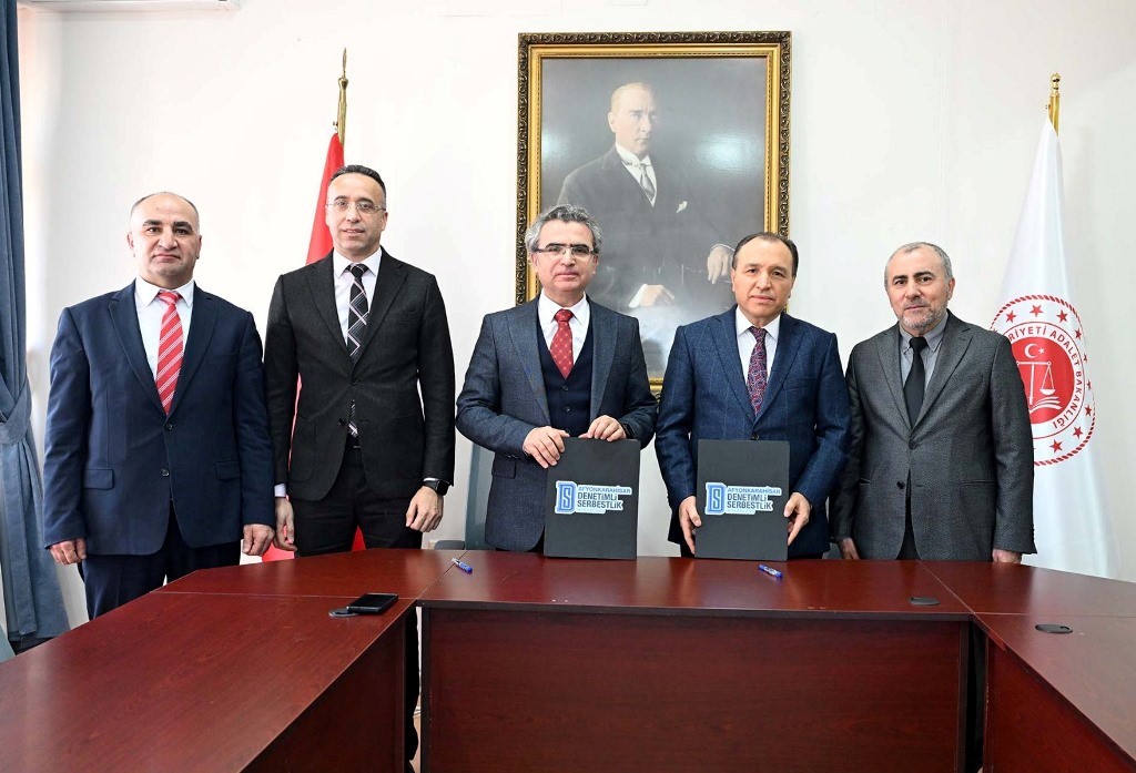 AFYON'DA ADALET VE EĞİTİM EL ELE