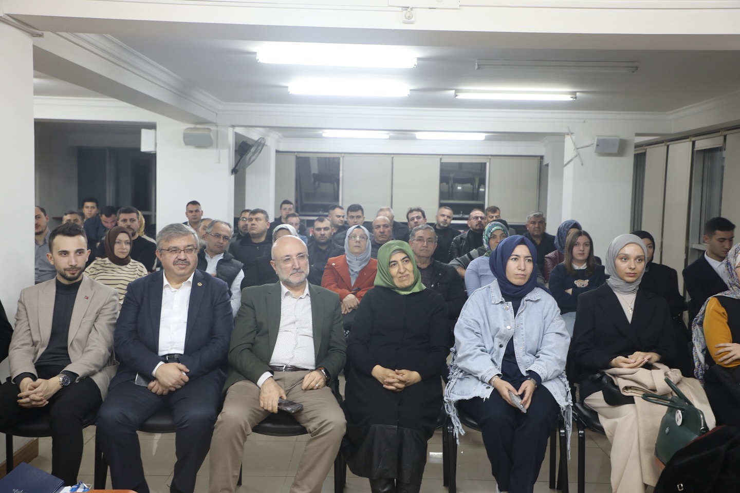 AK Parti İl Başkanlığı'nda Recep Bayram ile Söyleşi