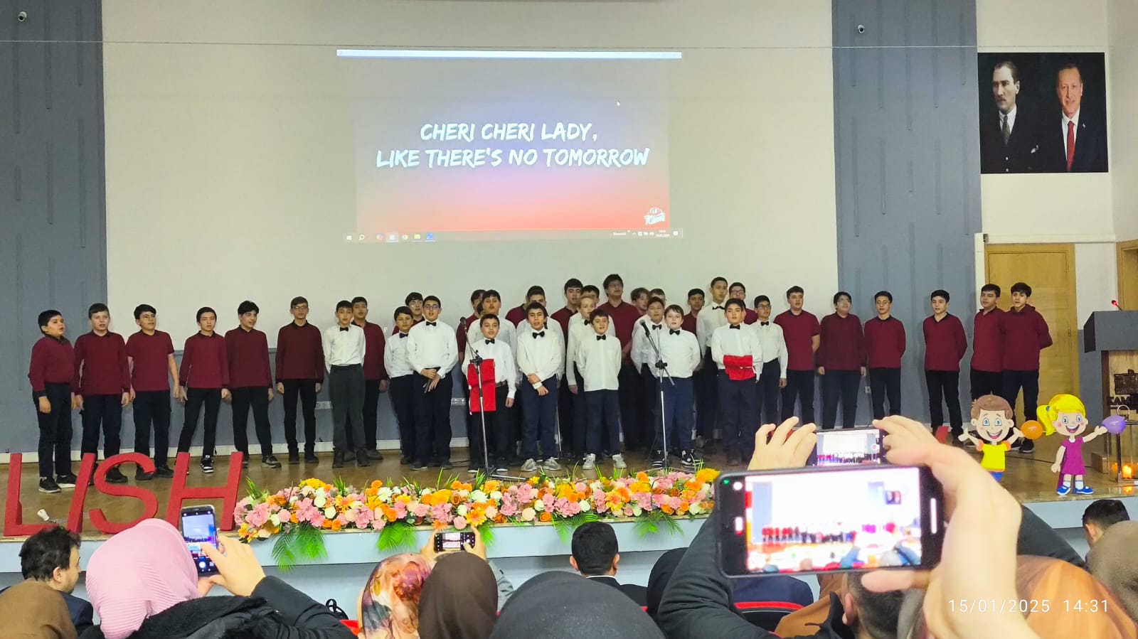 Afyonkarahisar'da İmam Hatip Ortaokullarında "English Day" Etkinliği Gerçekleştirildi
