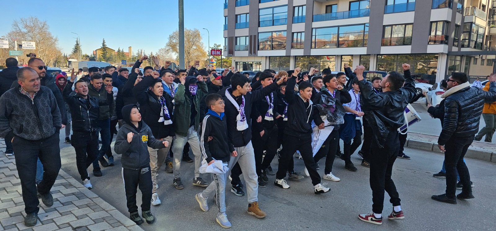 AFYOK Sessizliğini Bozdu ''Afyonspor Yalnız Değildir''