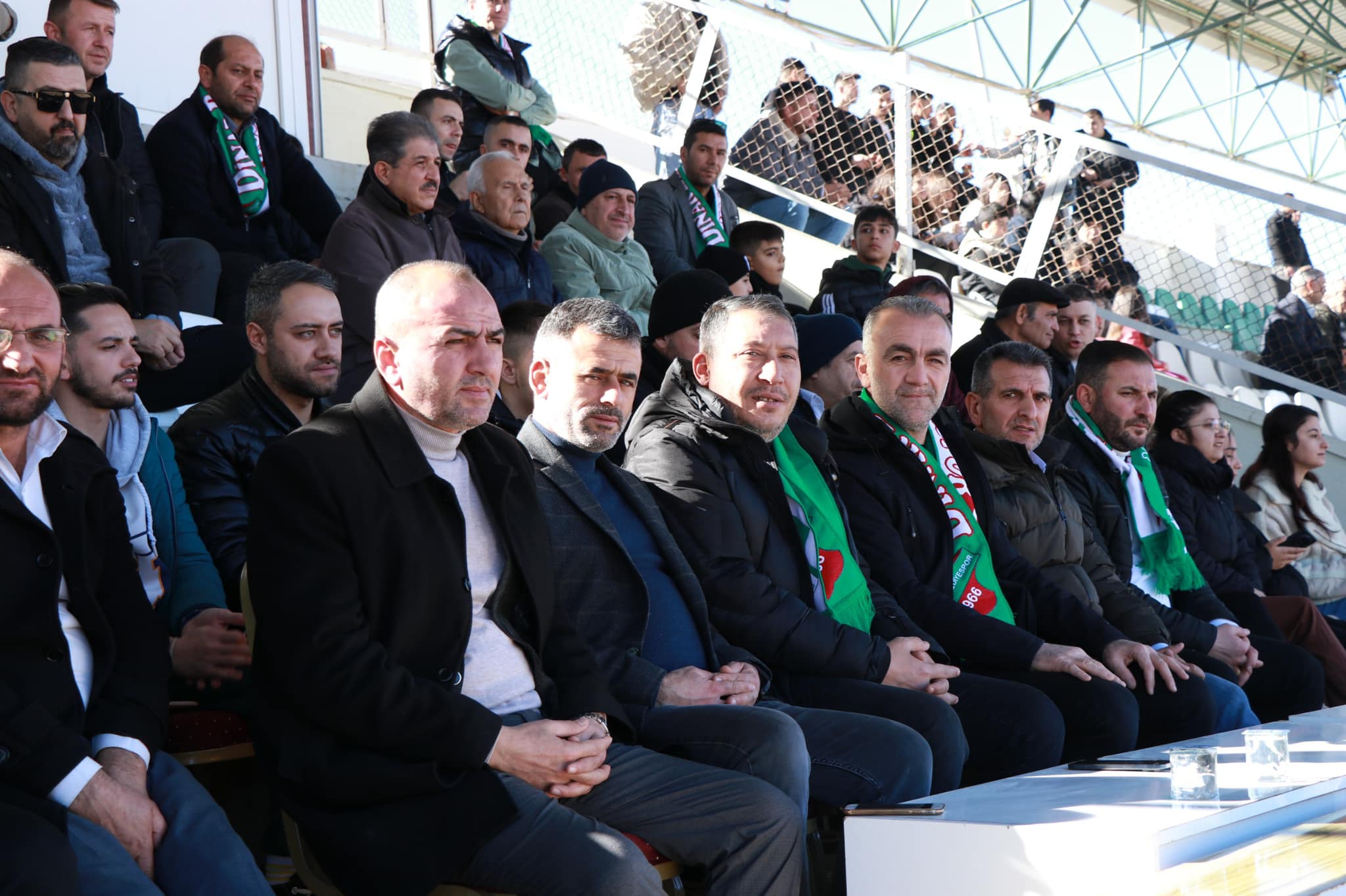 Dinar Belediye Spor, Ligde 1. Olarak Play-Off’lara Yükseldi!