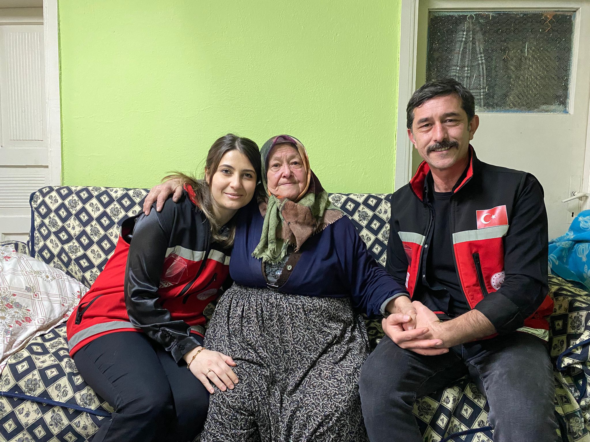 Şehit Aileleri Ve Gaziler Kırmızıçizgileri Ekiplerden Anlamlı Ziyaretler