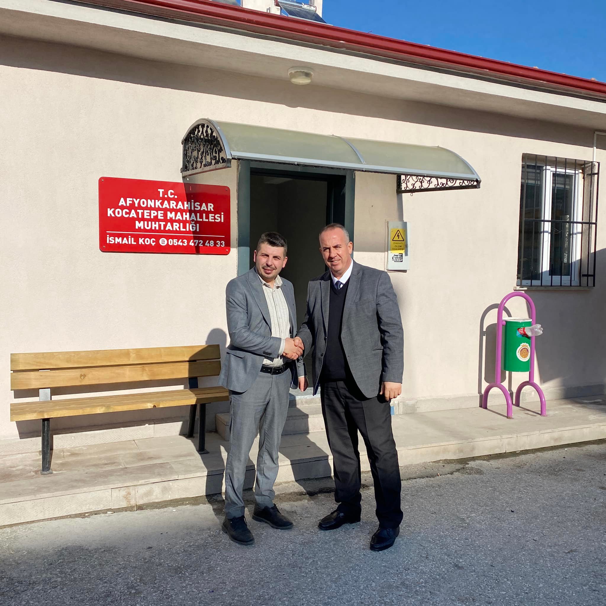 Mahallelerin Nabzı Tutuluyor  Müdür Okkay Tek Tek Not Alıyor