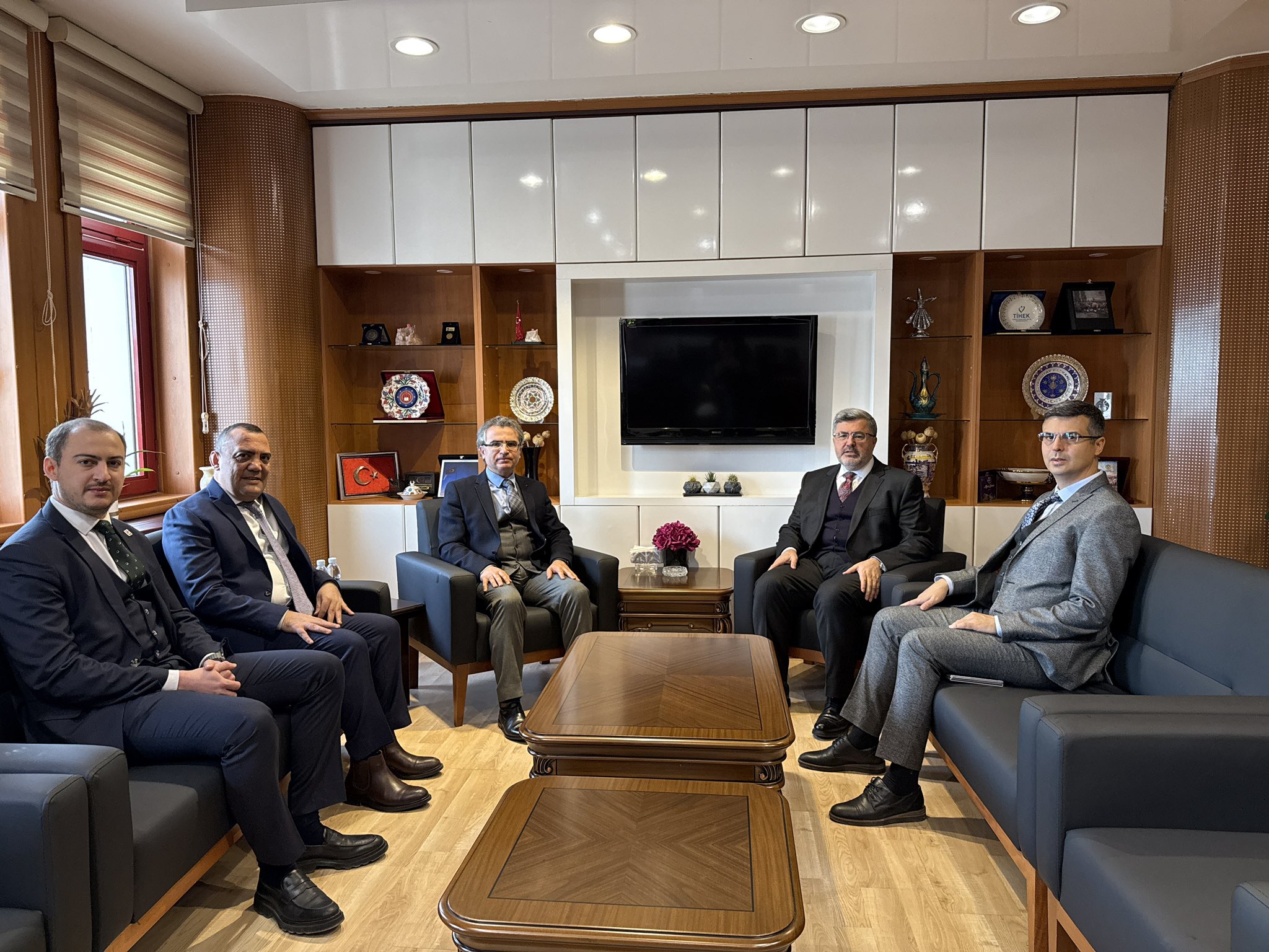 AK Partili Özkaya Başsavcılık Ziyareti Sonrası Müjde Verdi