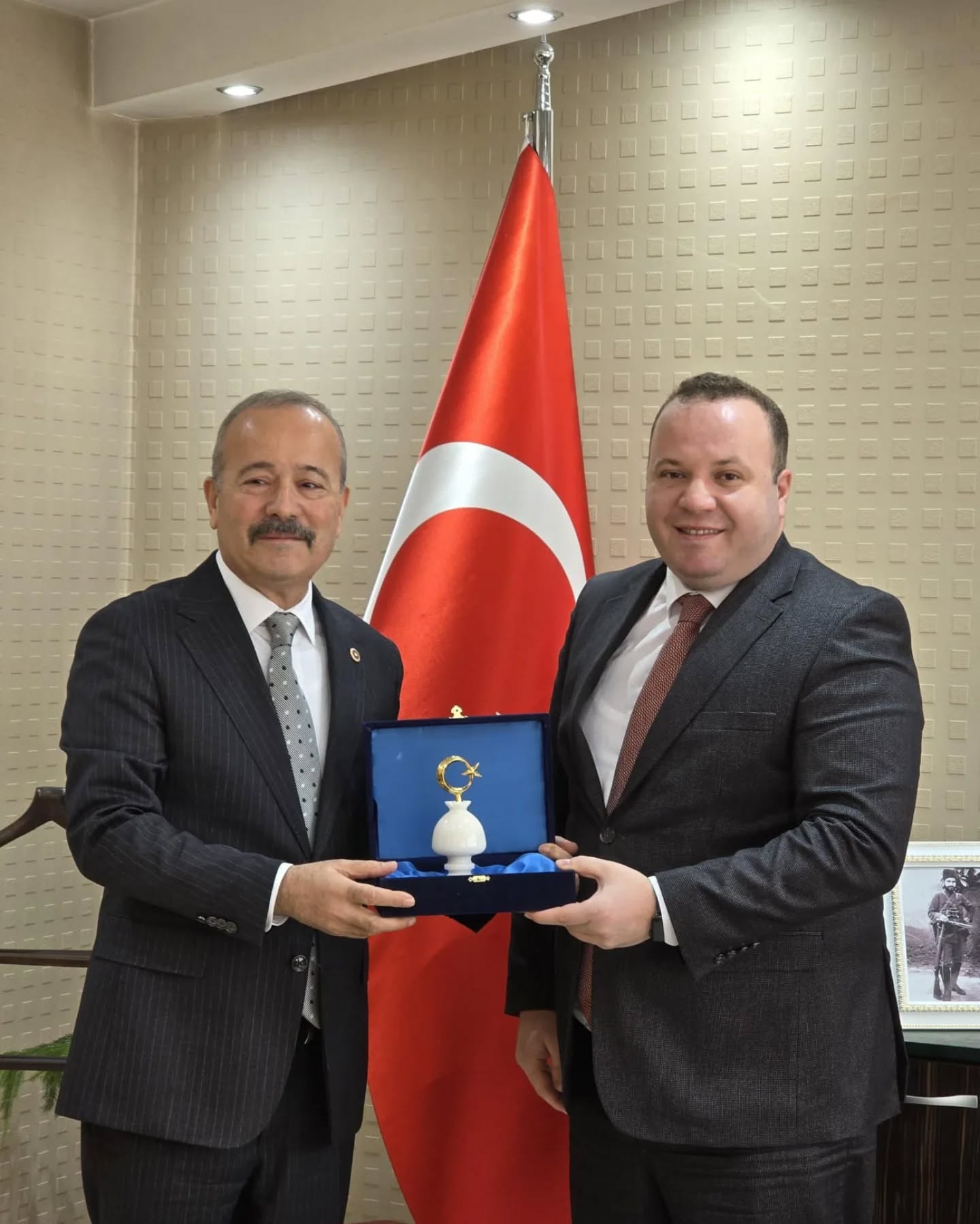 Milletvekili Taytak  Kaymakam Eser’i Ziyaret Etti