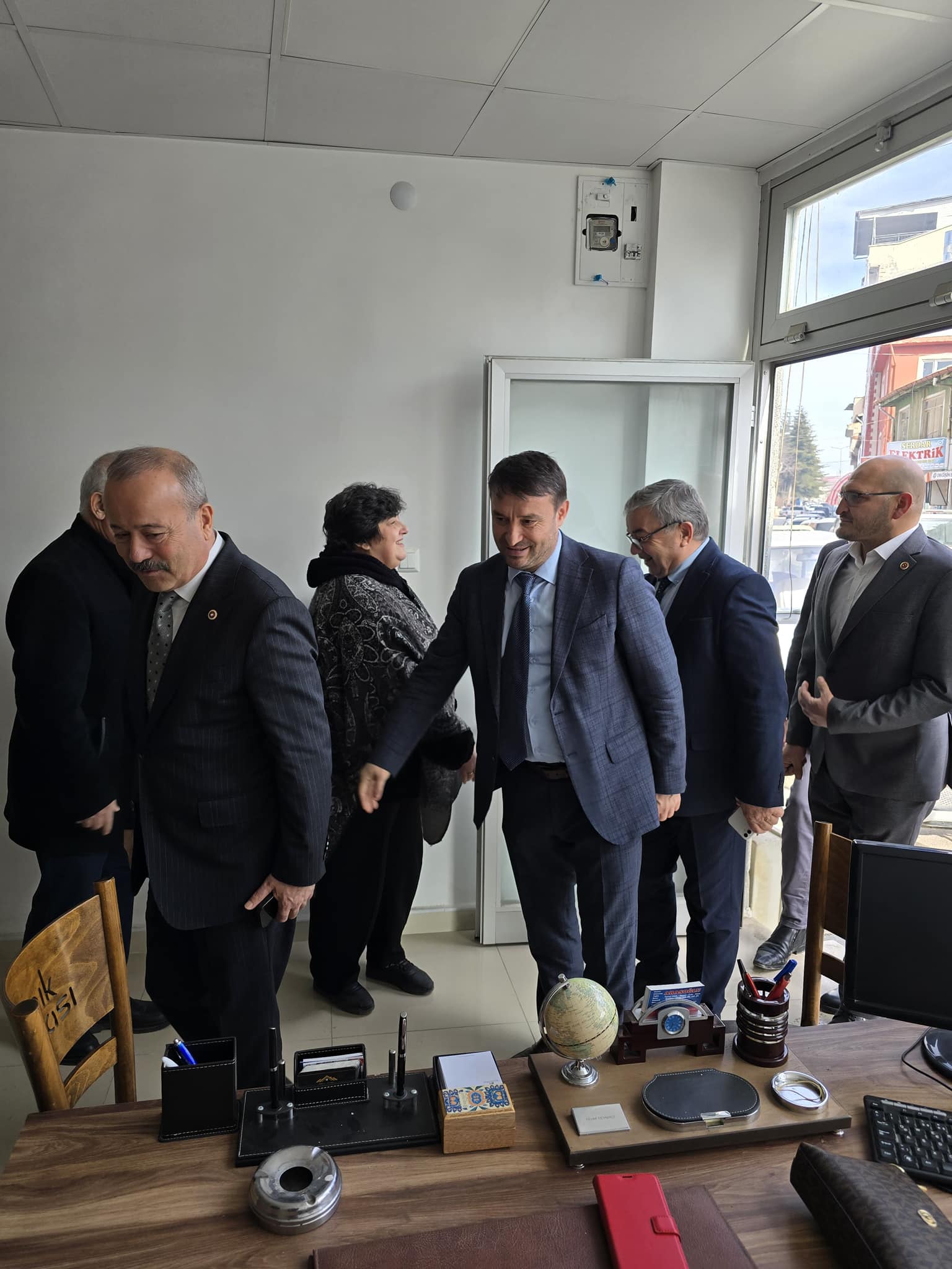 BAŞKAN ÖZAŞKIN'DAN SELMA PEYNİRCİ'YE ZİYARET
